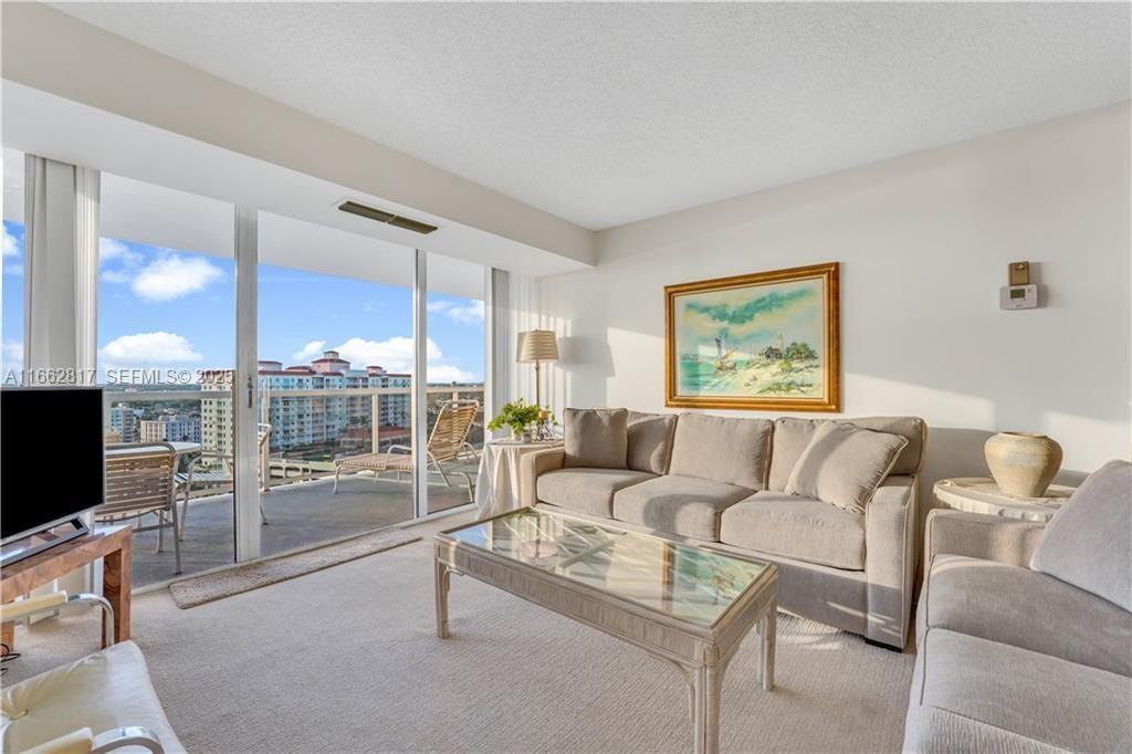 2841 N Ocean Boulevard 1807