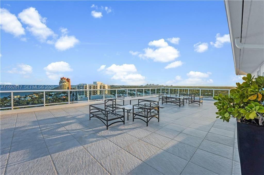 2841 N Ocean Boulevard 1807