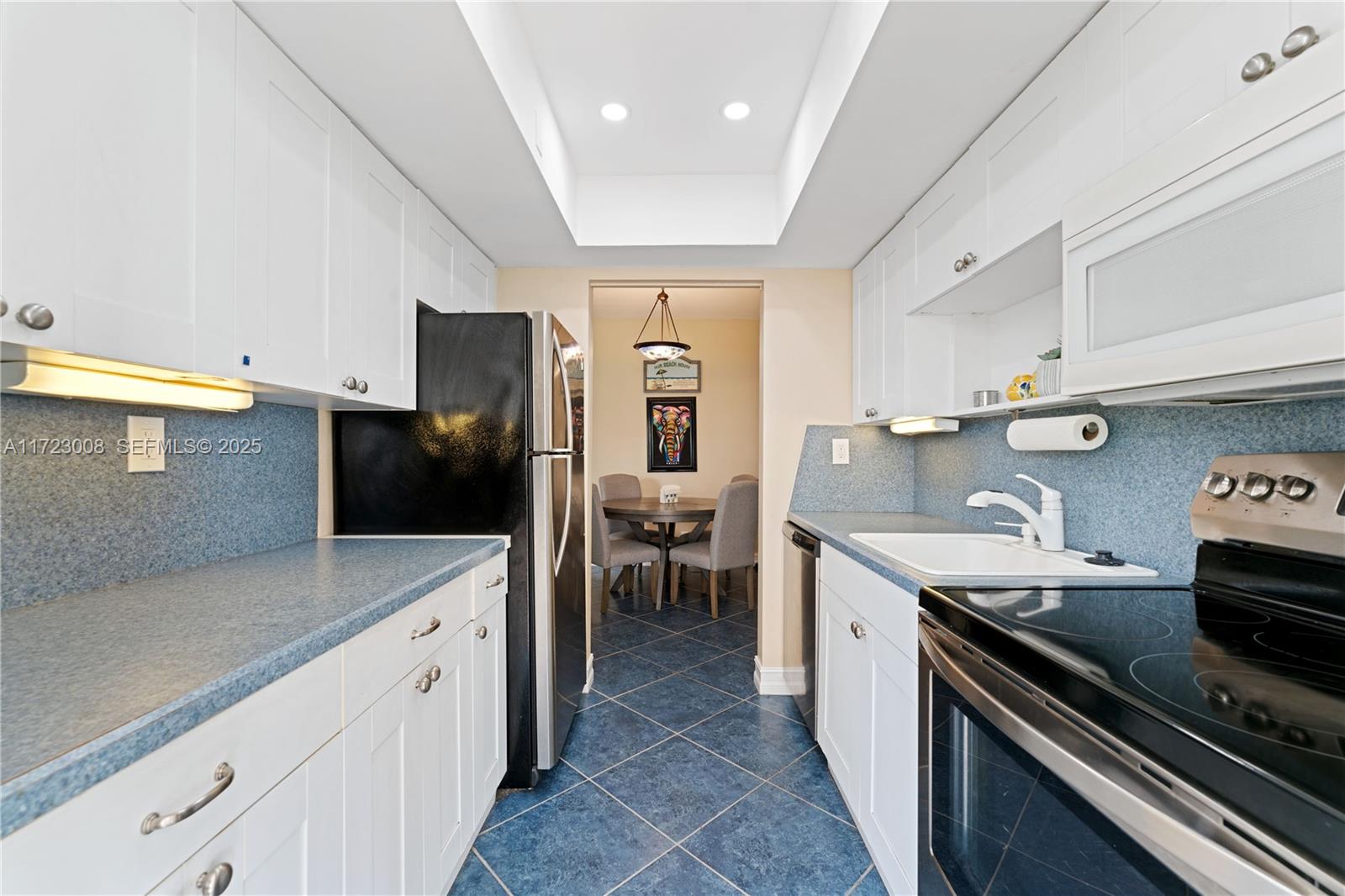 1300 N Ocean Boulevard 102