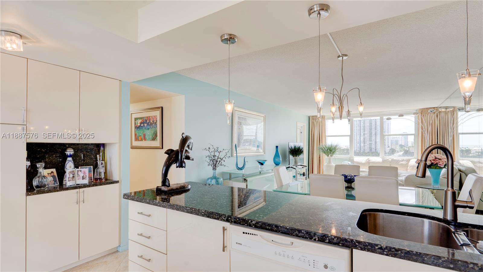 201 N Ocean Boulevard 903