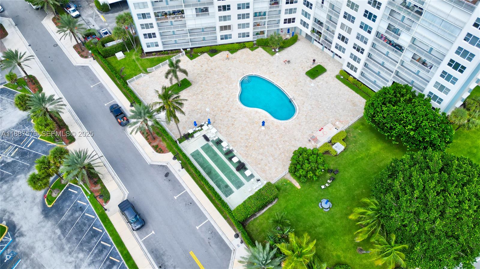 201 N Ocean Boulevard 903