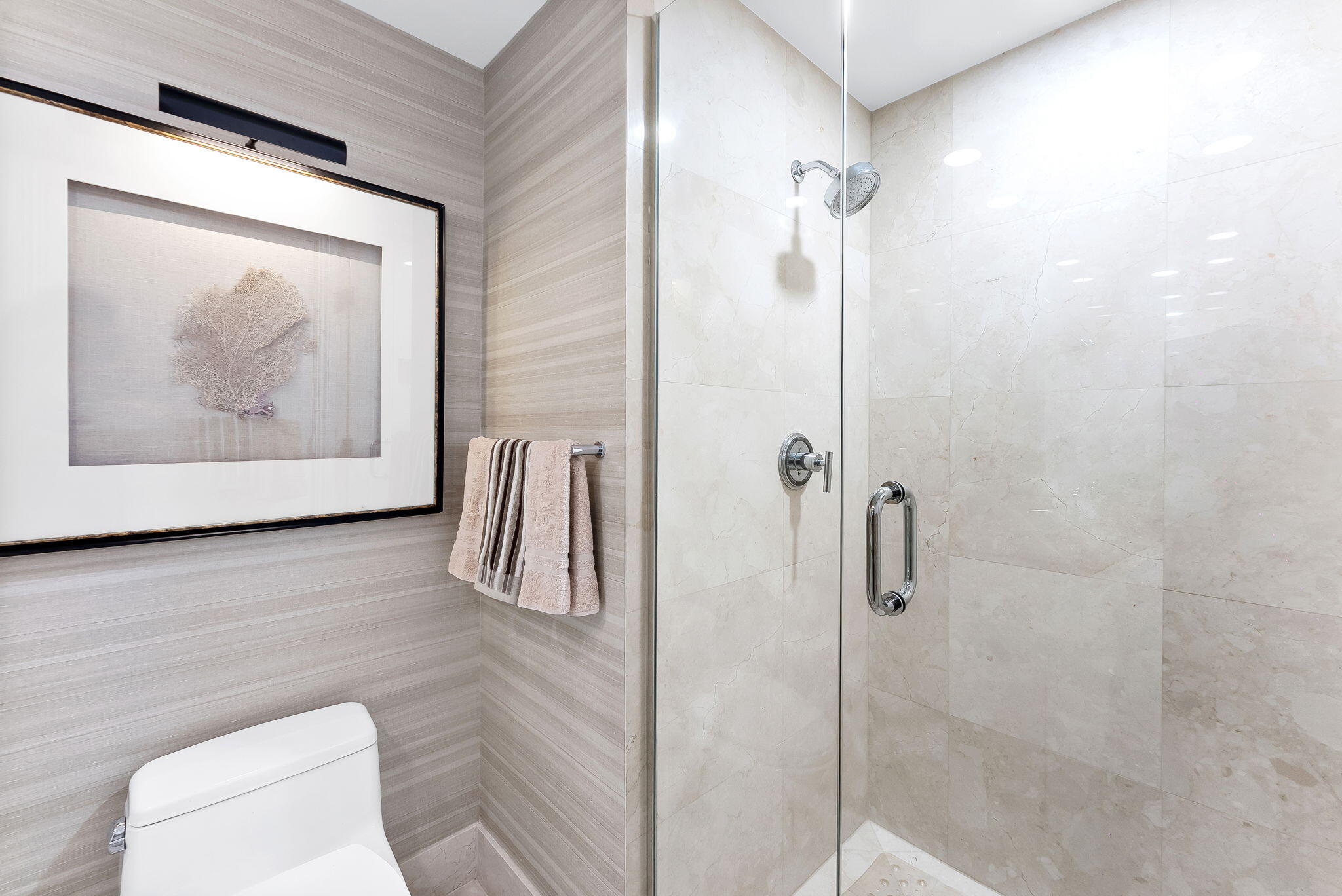 715 Bayshore Drive 606