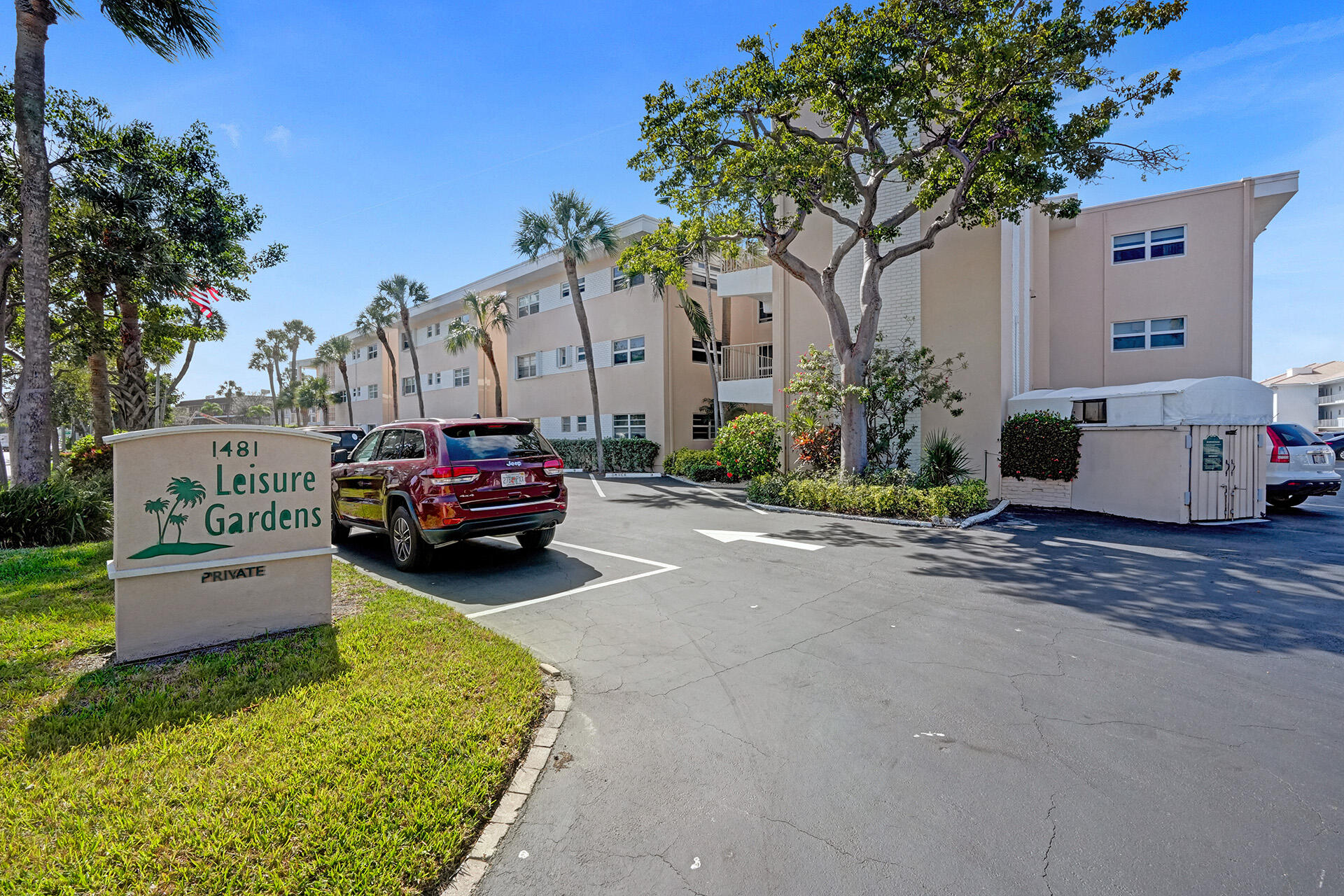 1481 S Ocean Boulevard 308, Lauderdale-By-The-Sea Unit: 308