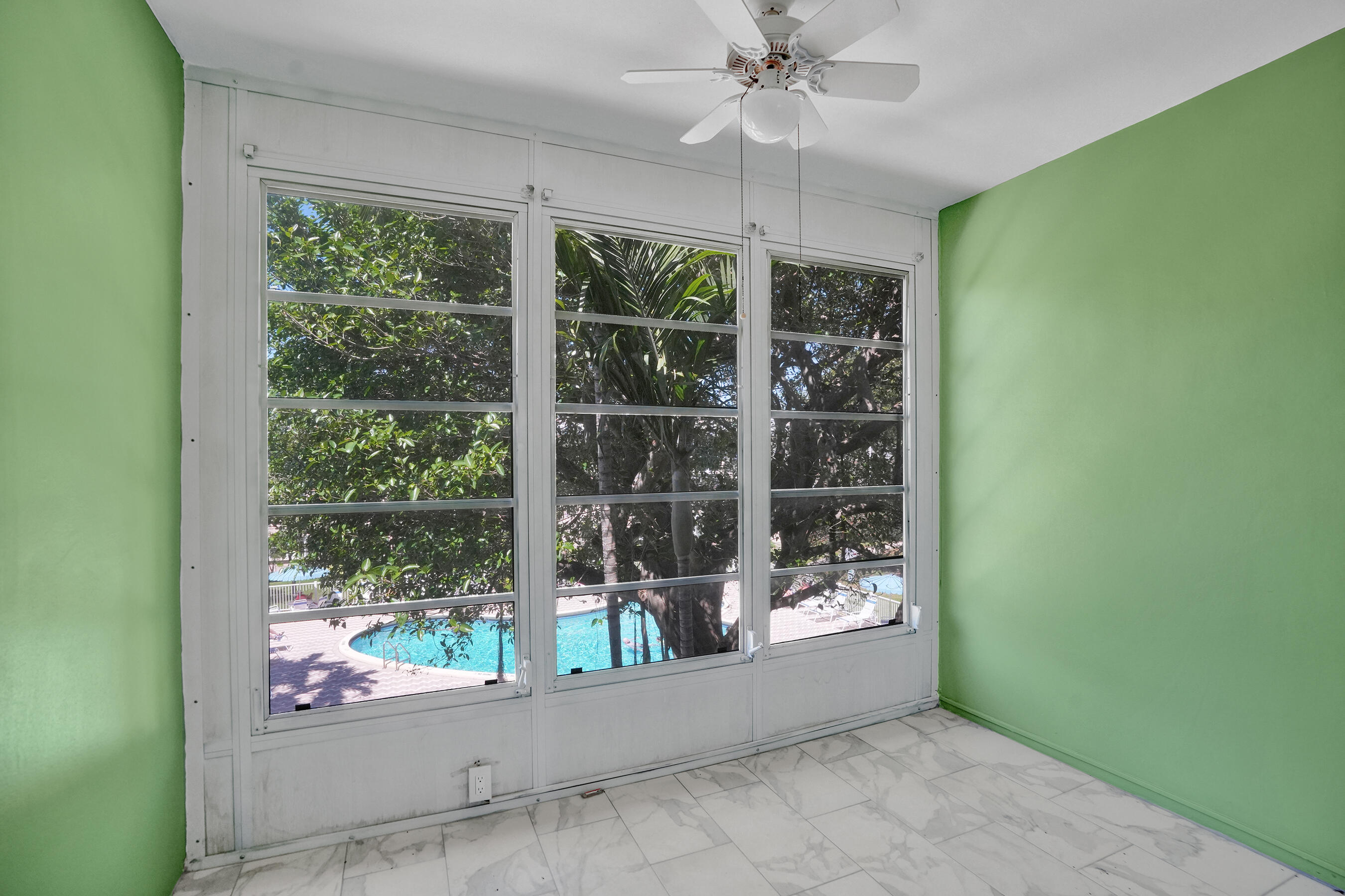 1481 S Ocean Boulevard 308, Lauderdale-By-The-Sea Unit: 308