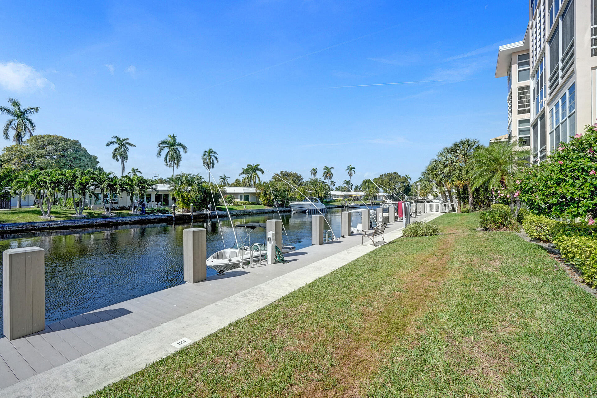 1481 S Ocean Boulevard 308, Lauderdale-By-The-Sea Unit: 308