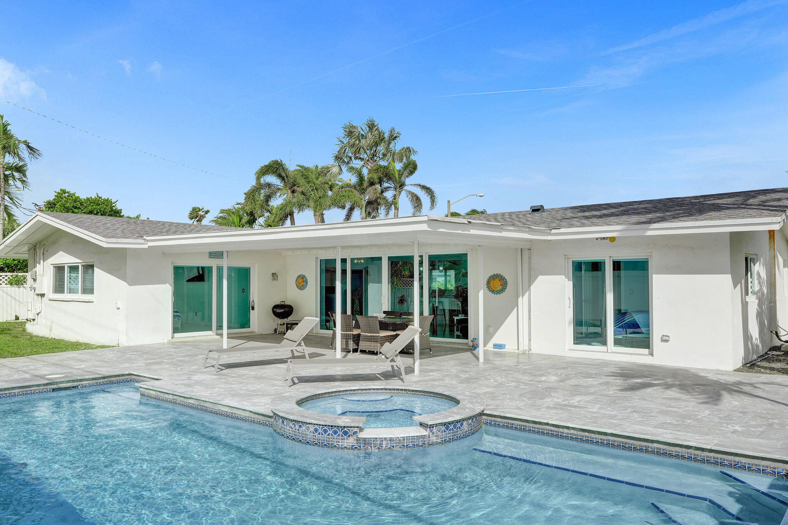 3406 Robbins Road