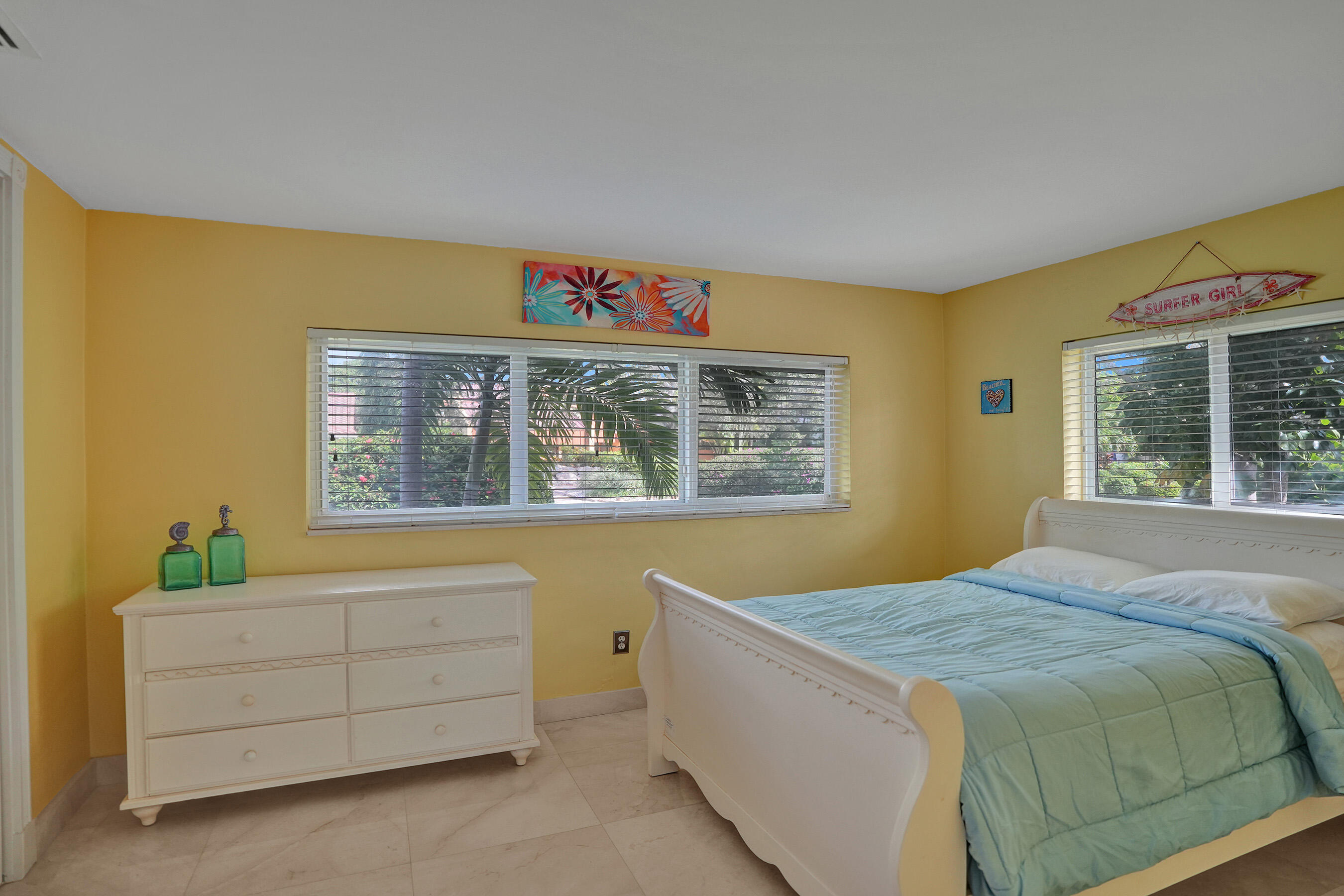 3406 Robbins Road