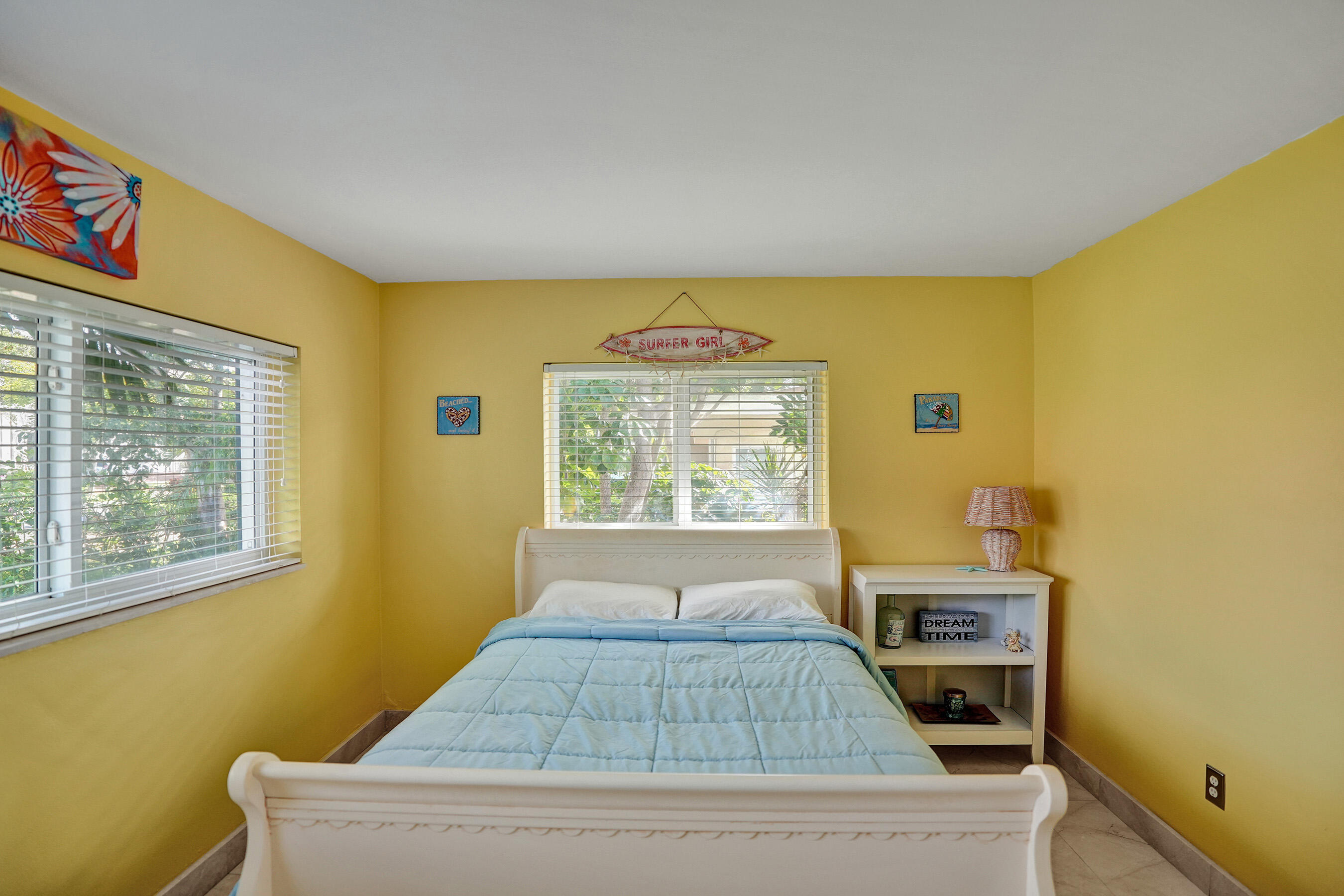 3406 Robbins Road