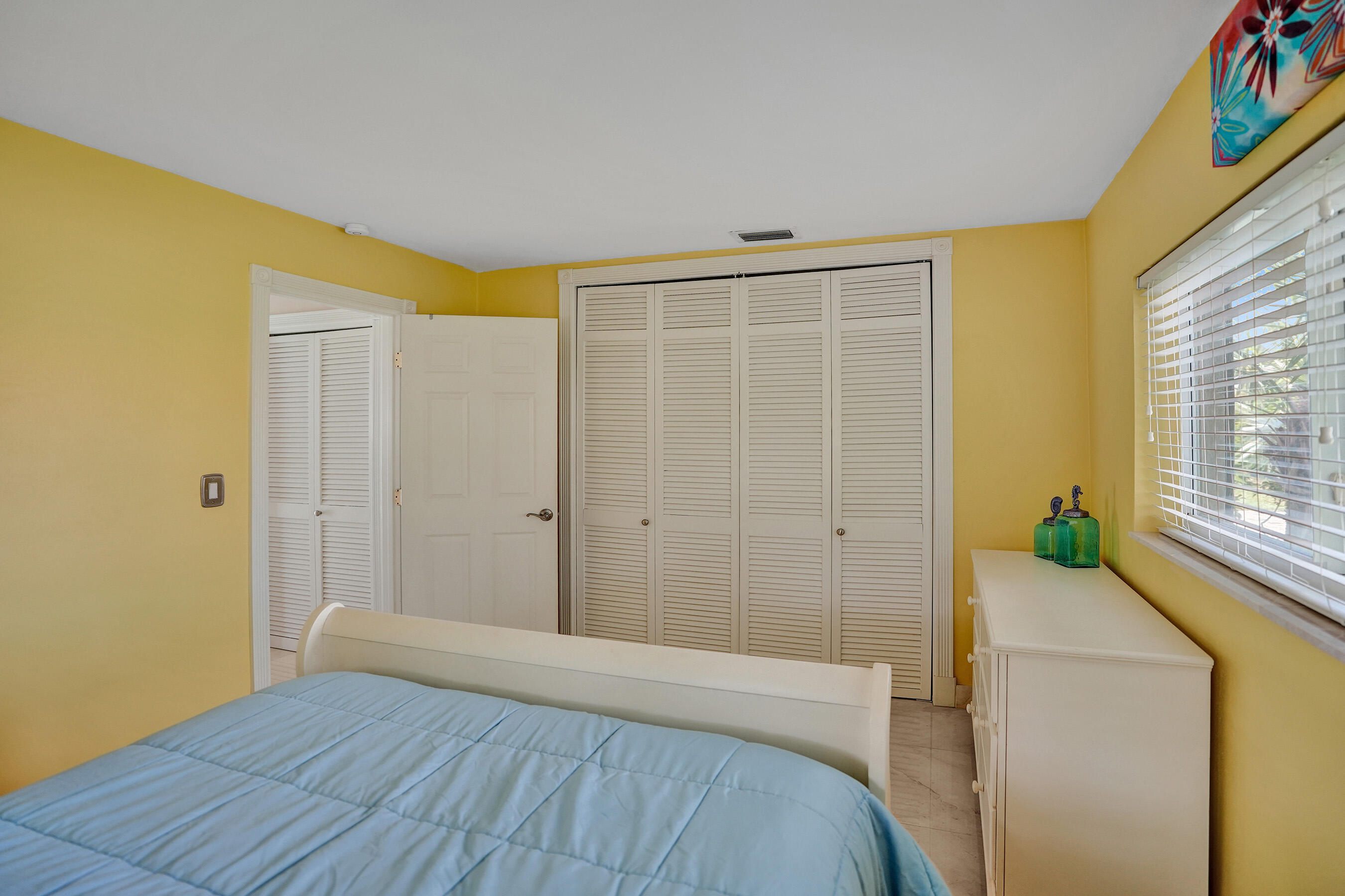 3406 Robbins Road