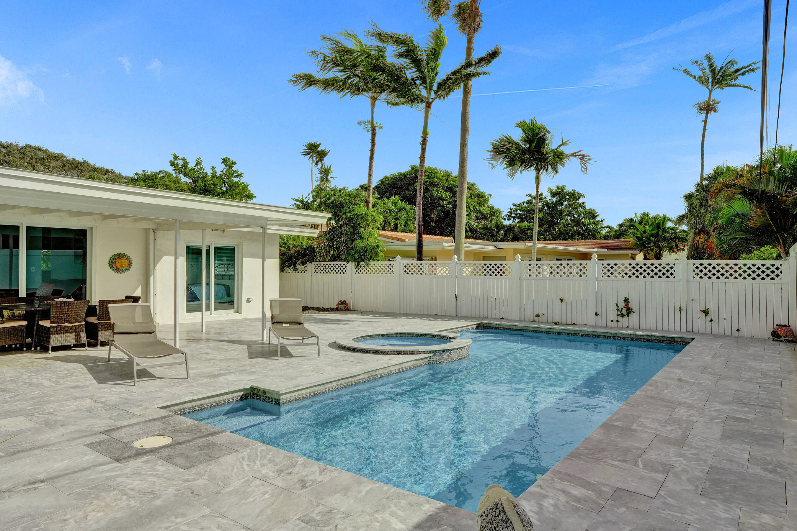 3406 Robbins Road