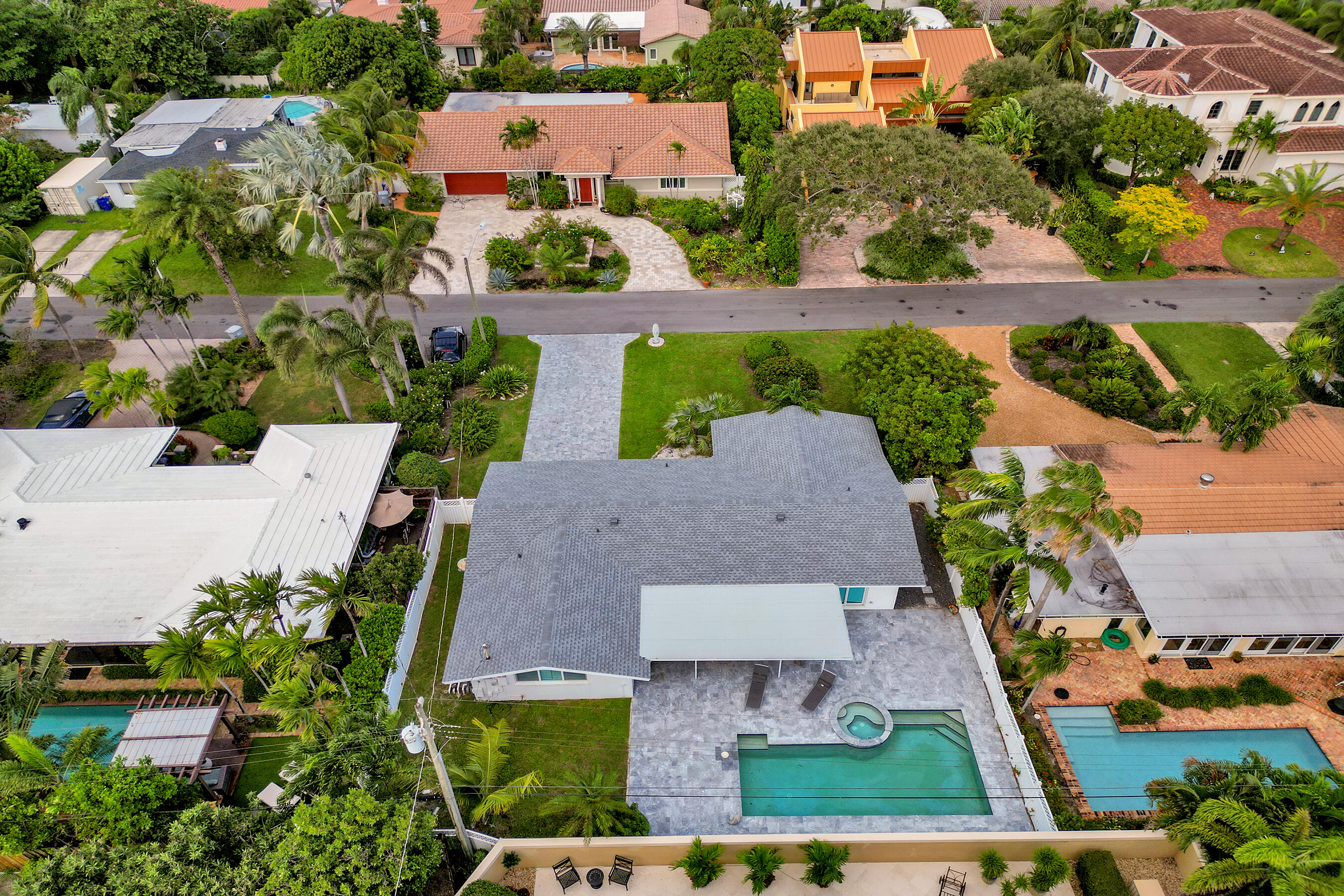 3406 Robbins Road