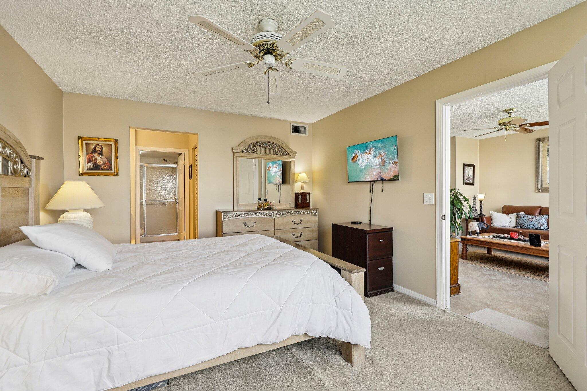10208 NW 24th Place 102