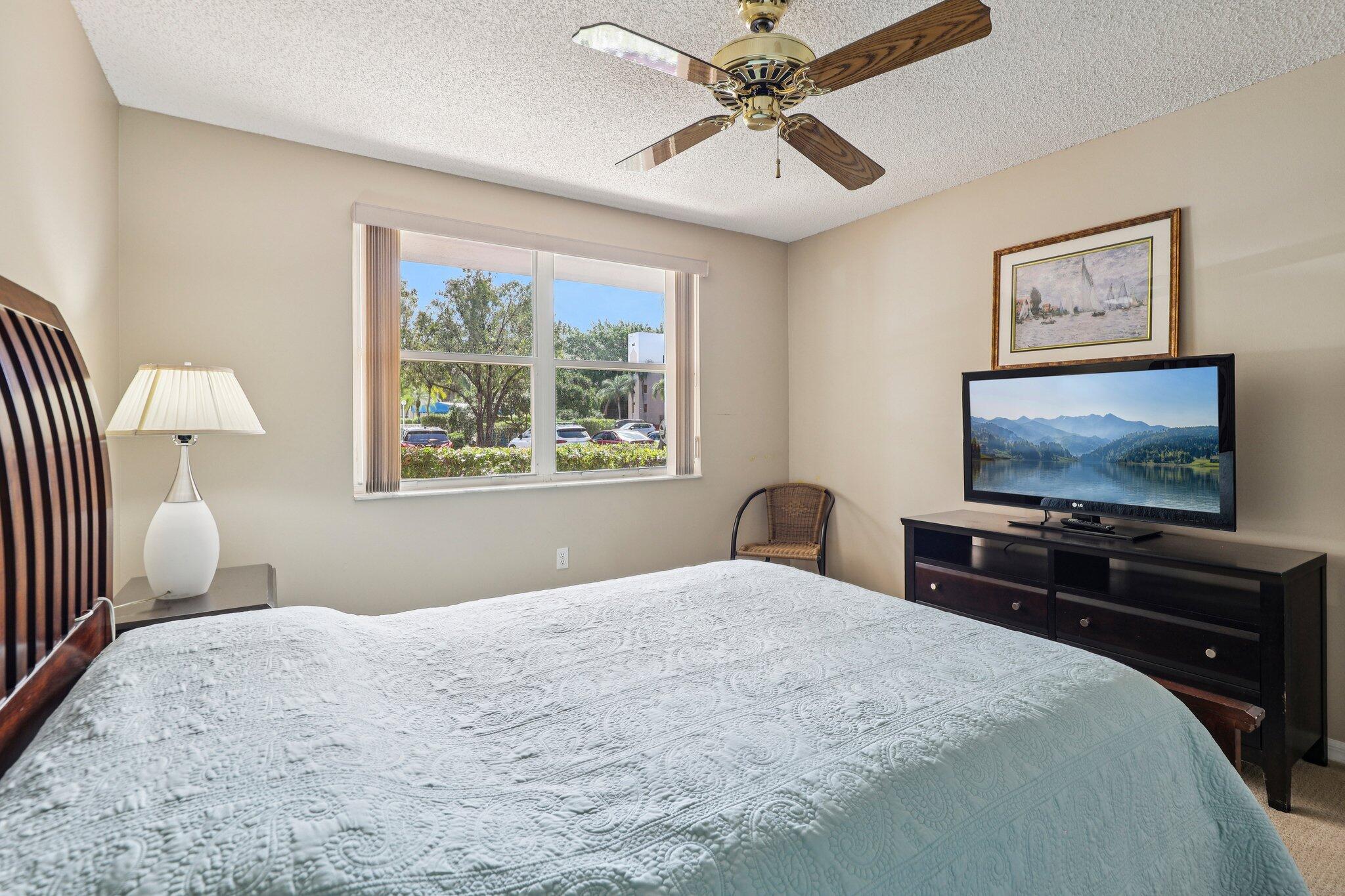 10208 NW 24th Place 102