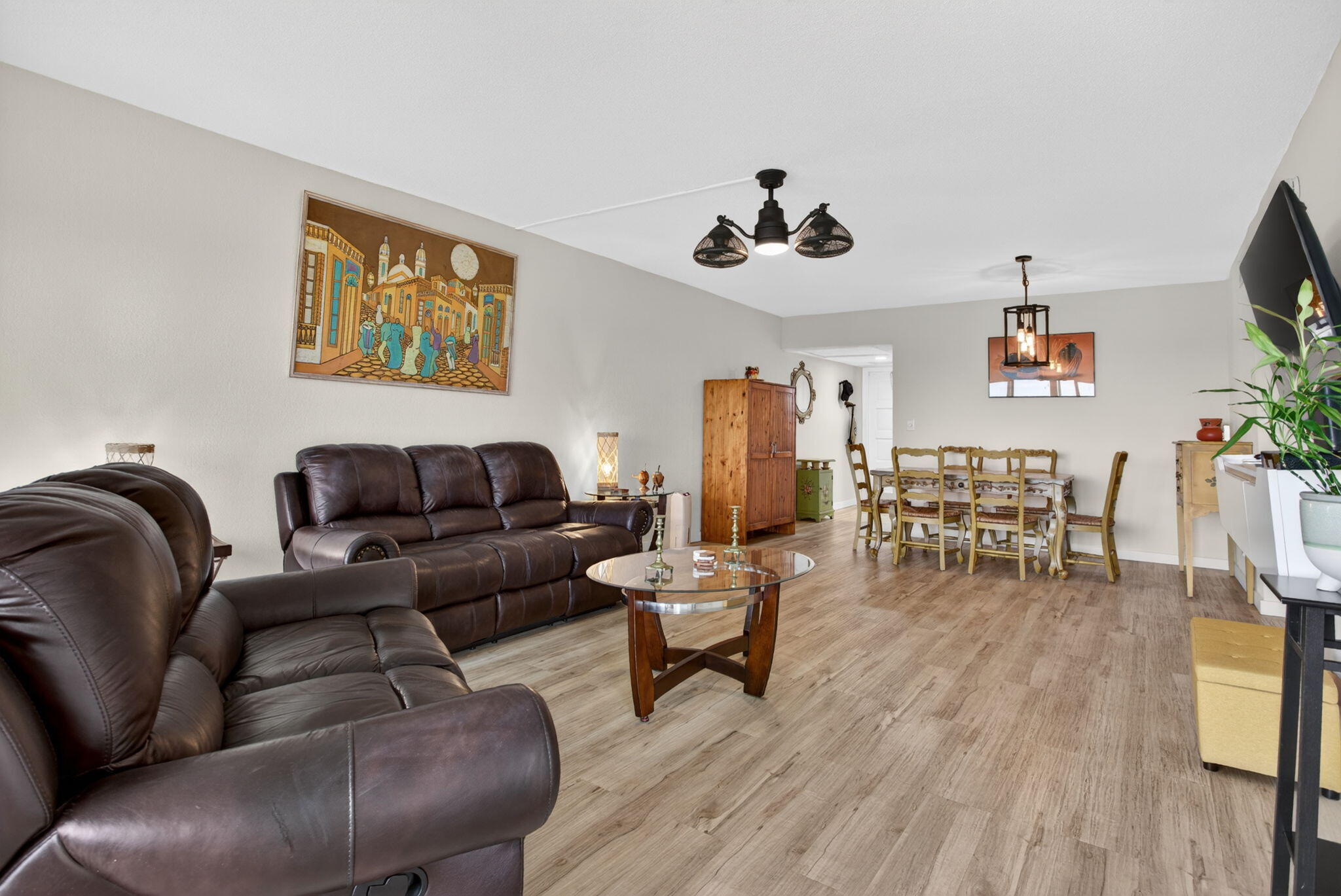2950 N Palm Aire Drive 606