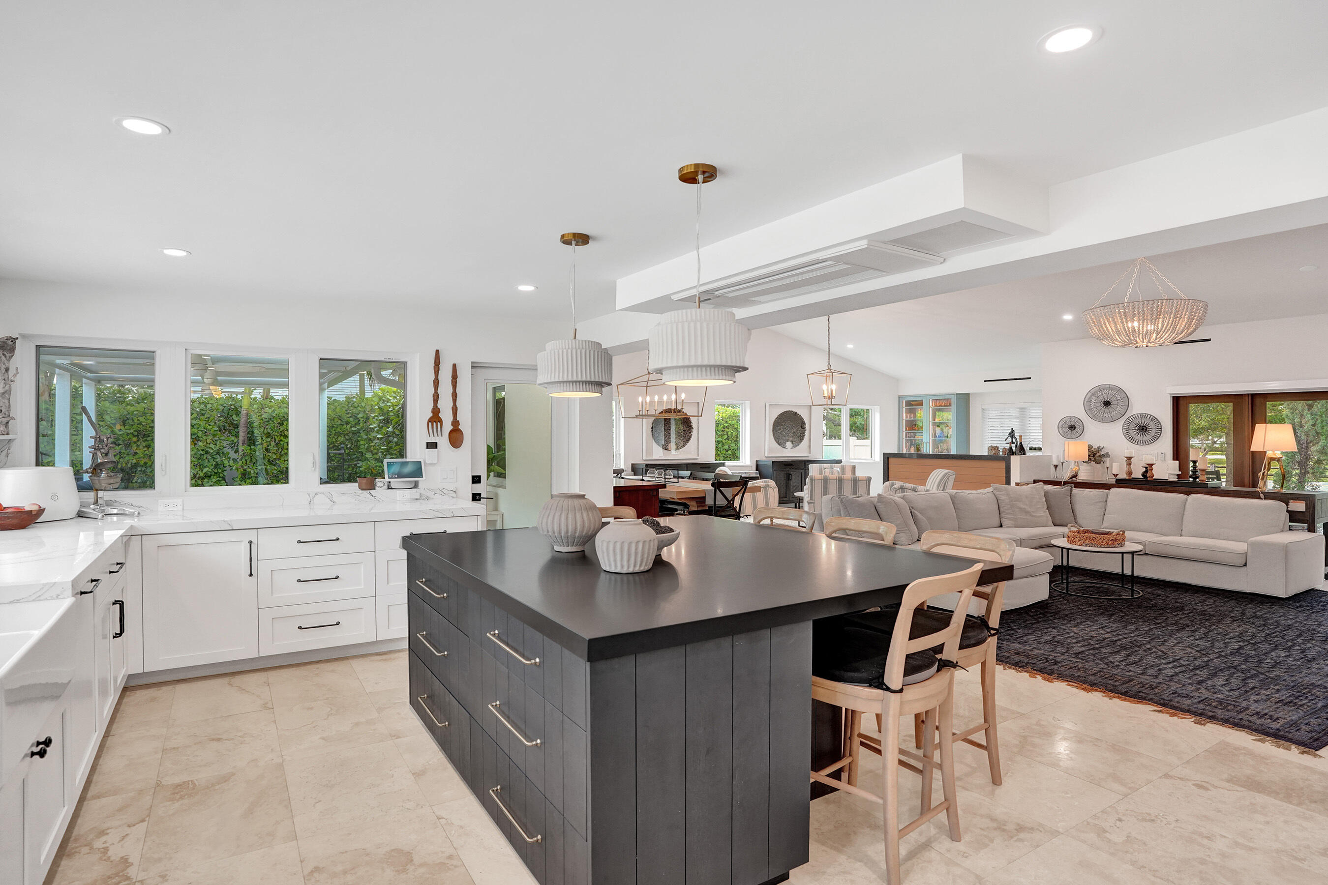 2421 NE 12th Street