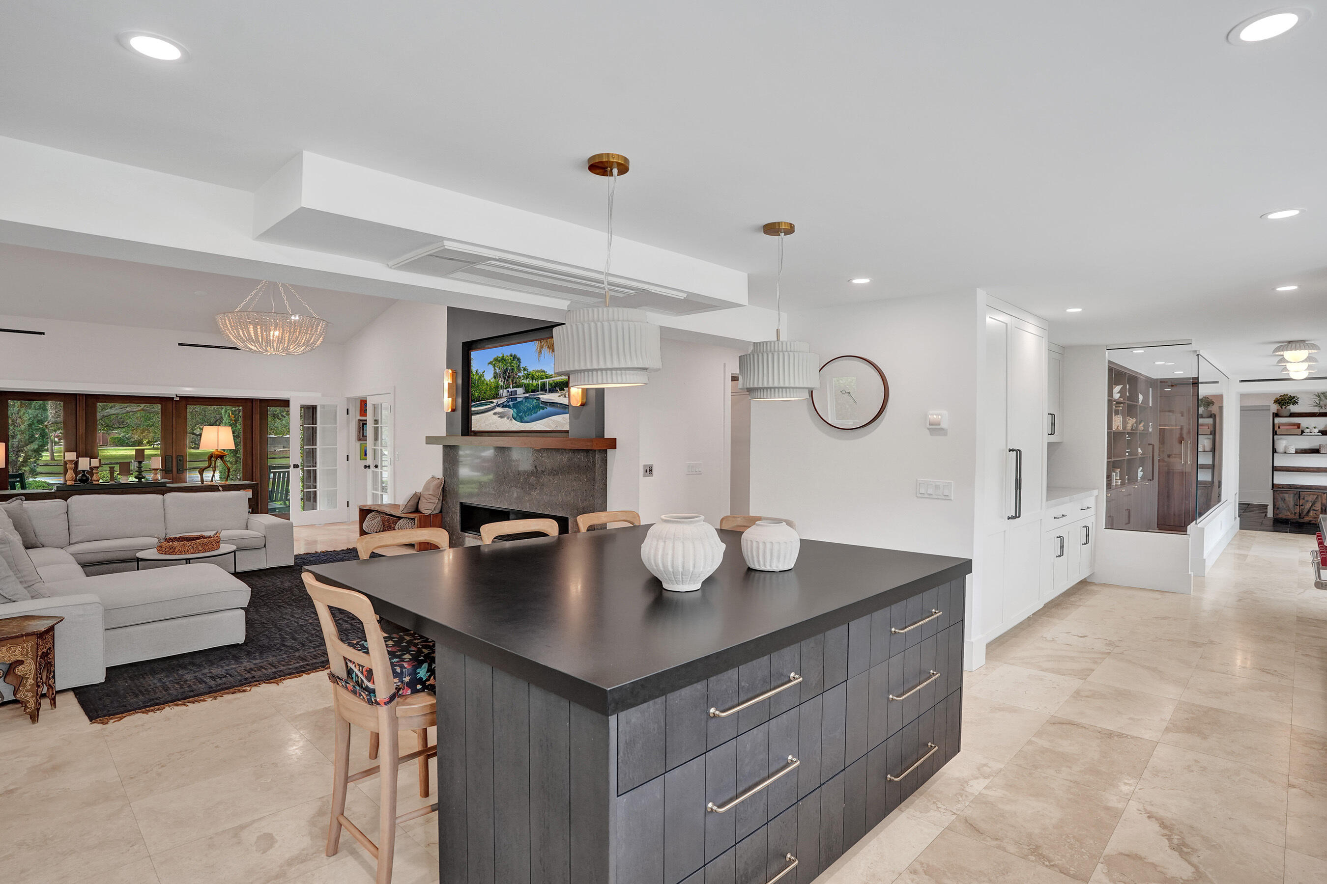 2421 NE 12th Street