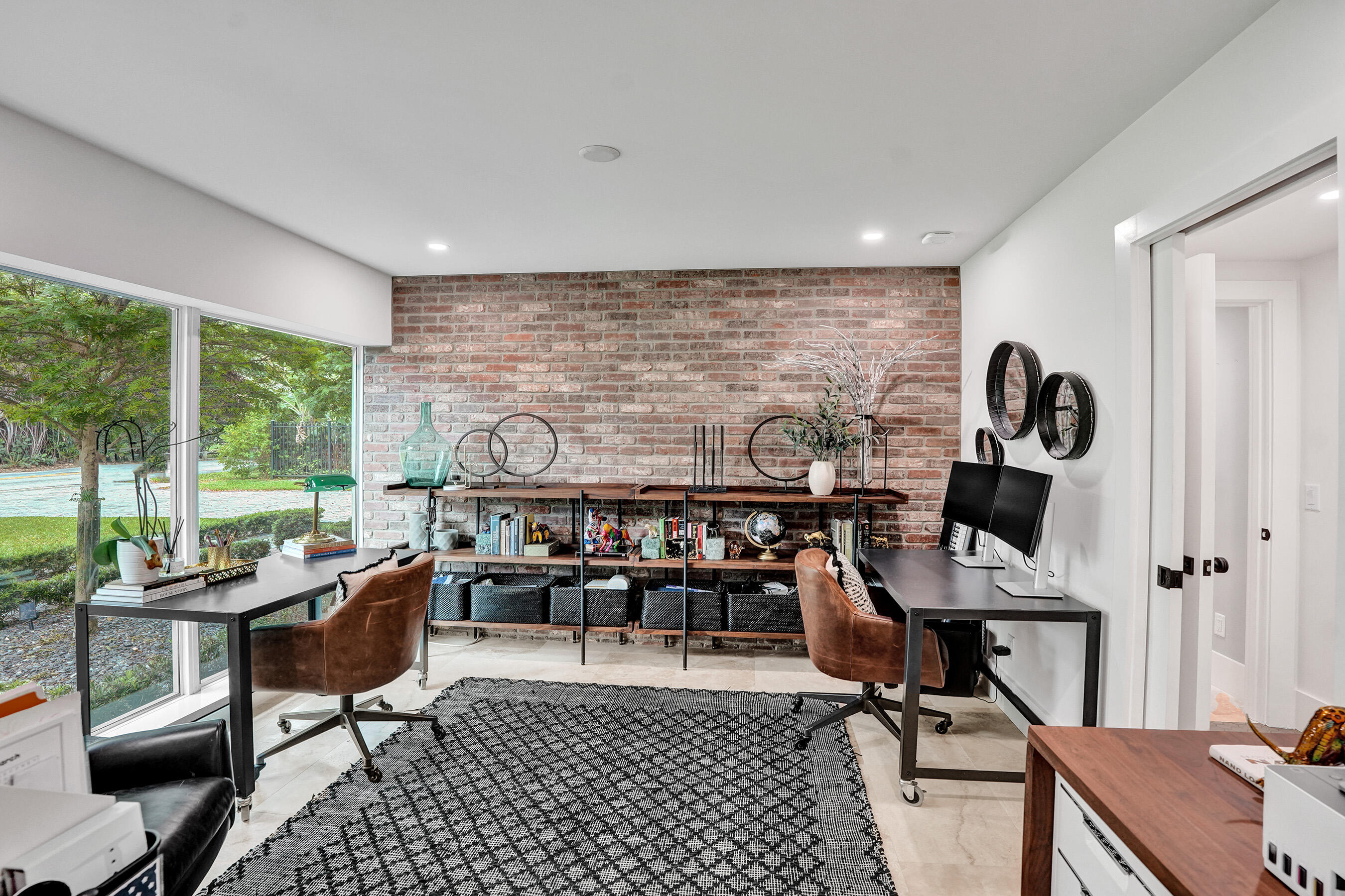 2421 NE 12th Street