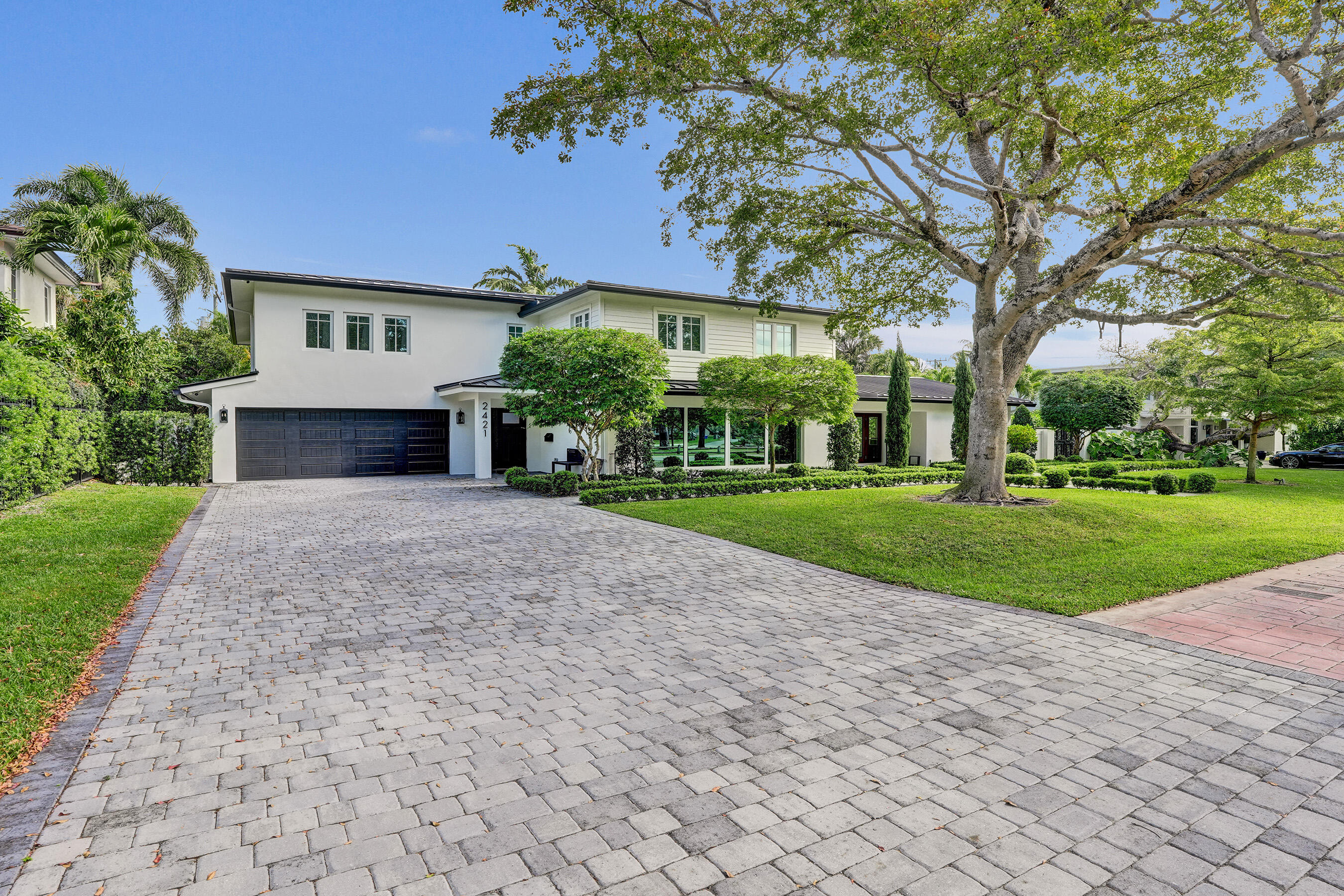 2421 NE 12th Street