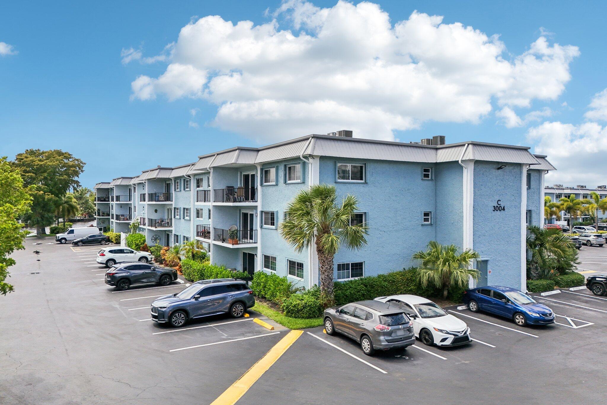 3004 NE 5th Terrace 101-c