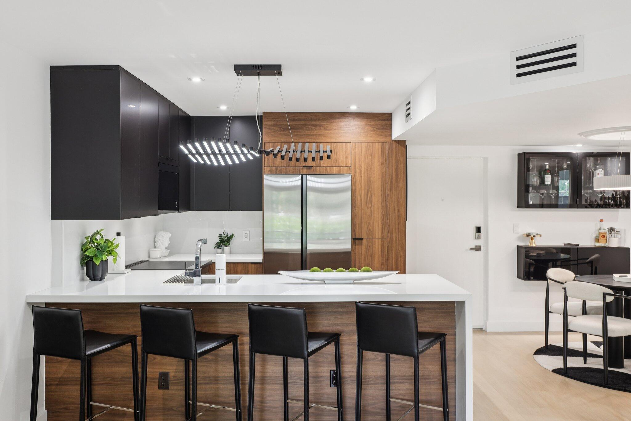 3004 NE 5th Terrace 101-c