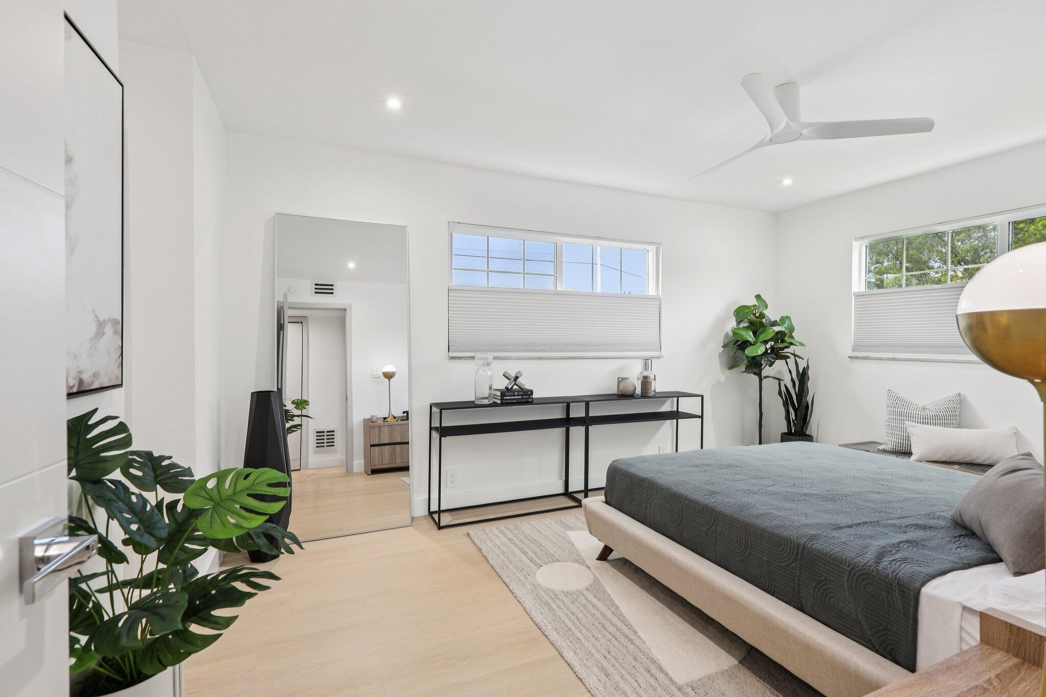 3004 NE 5th Terrace 101-c