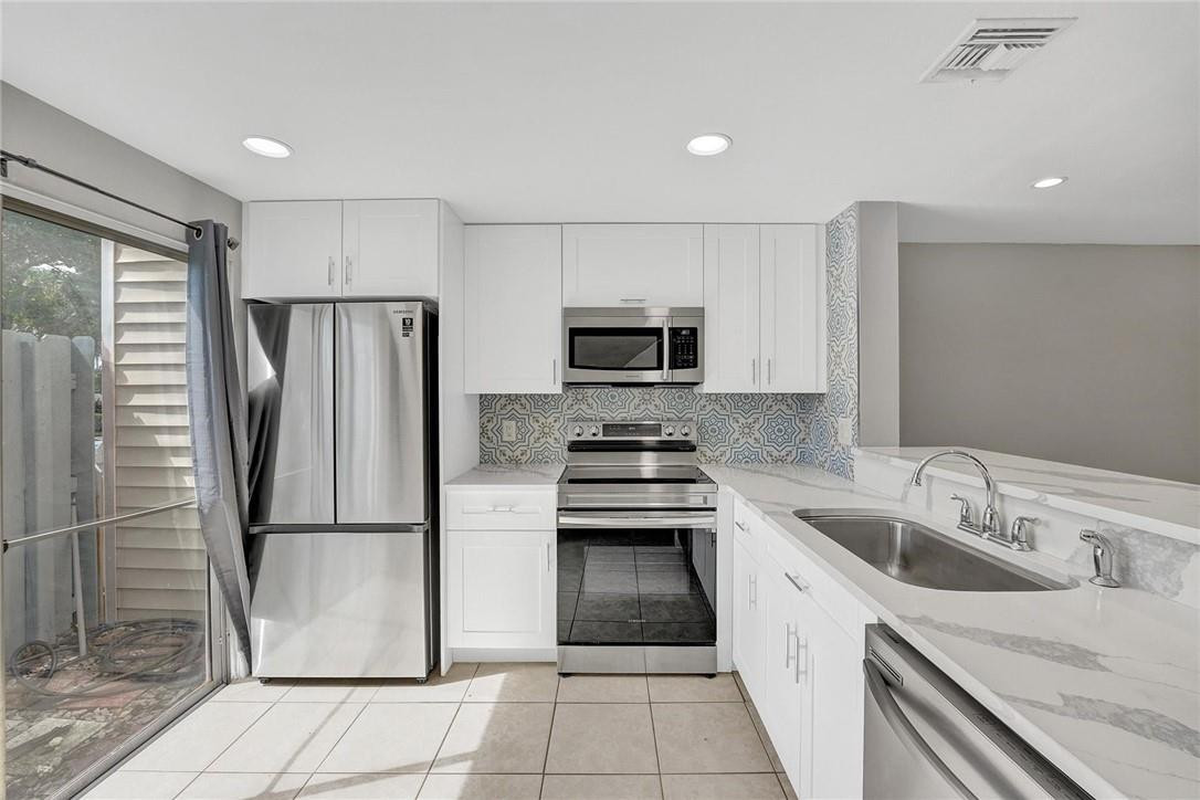 55 SW 3rd Street