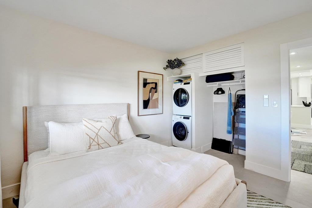 2866 NE 30th Street 9