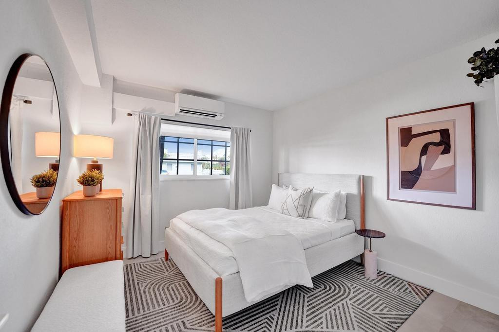 2866 NE 30th Street 9