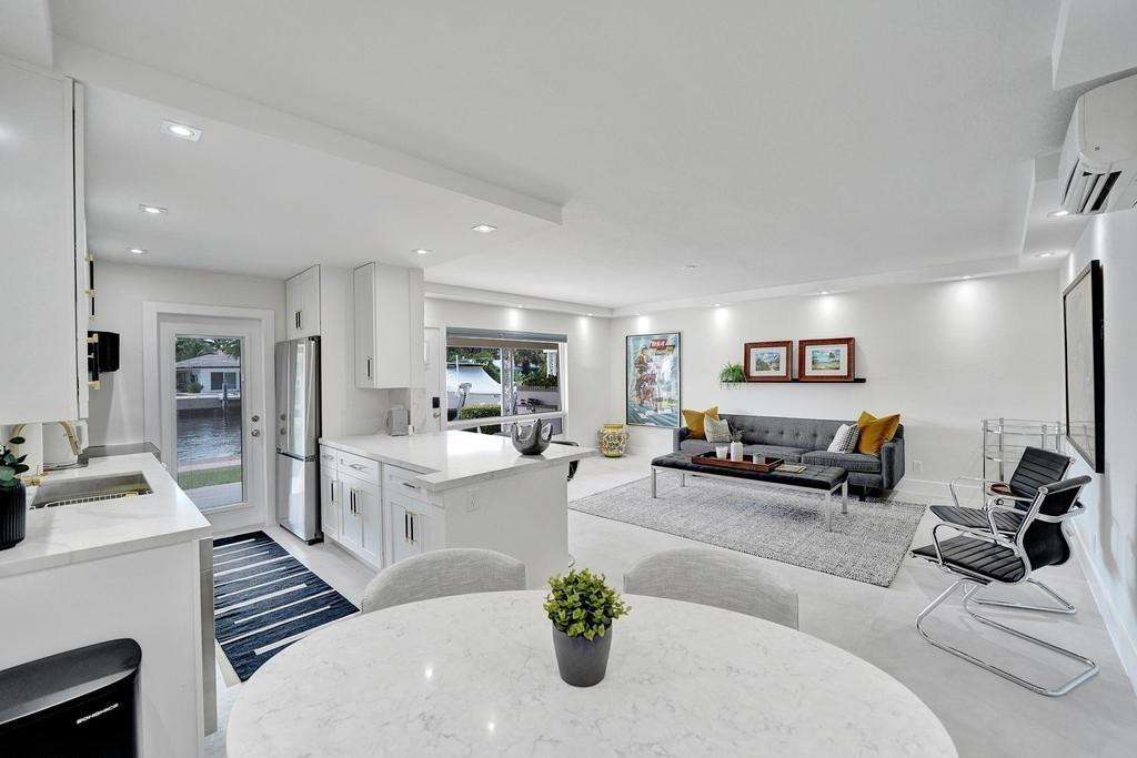 2866 NE 30th Street 9