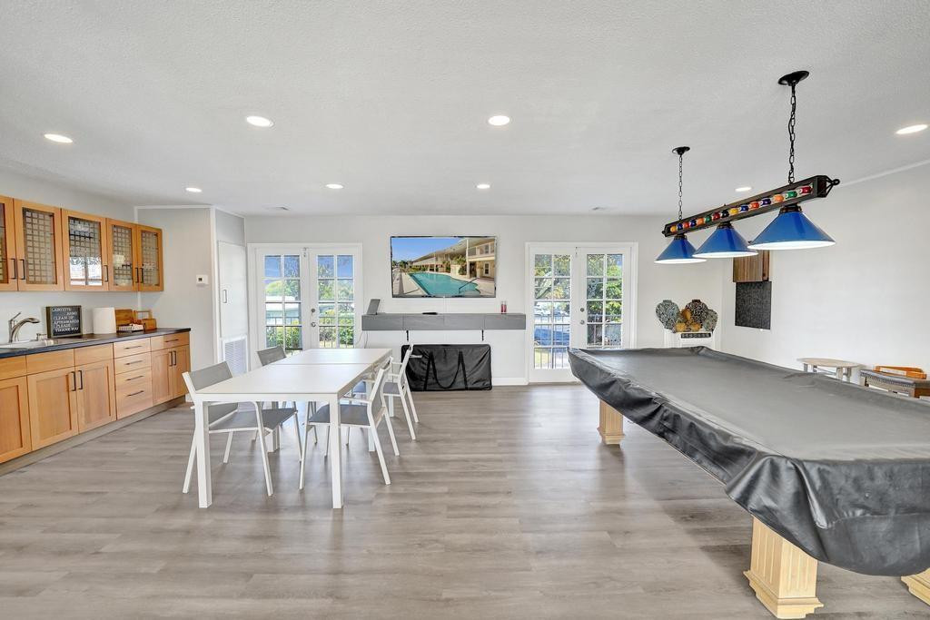 2866 NE 30th Street 9