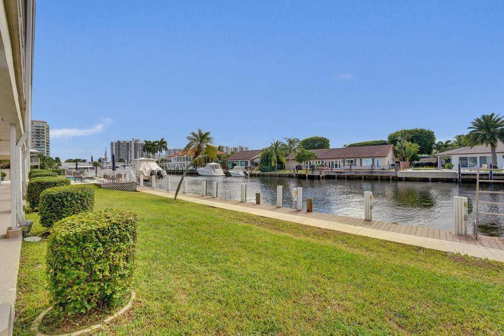 2866 NE 30th Street 9