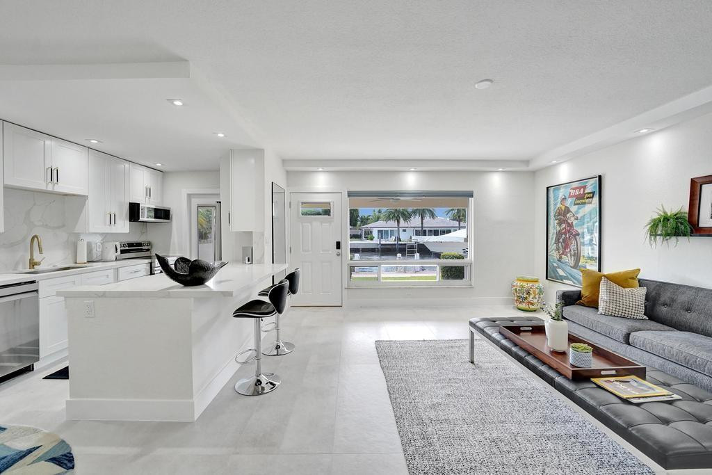 2866 NE 30th Street 9