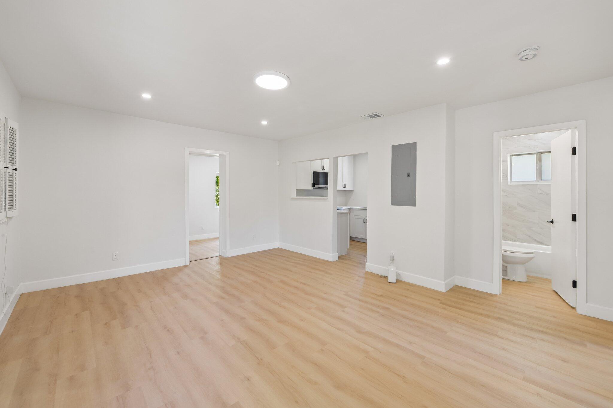 2943 NW 13th Street