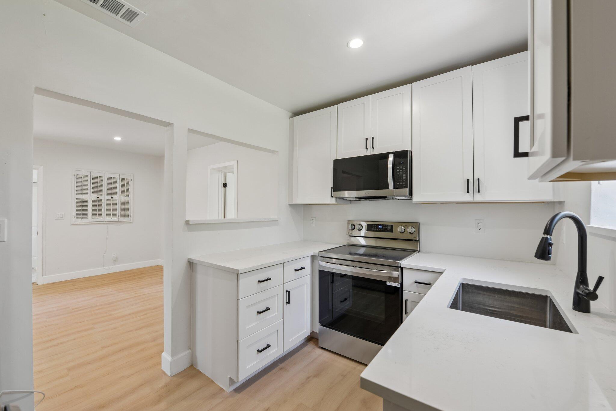 2943 NW 13th Street