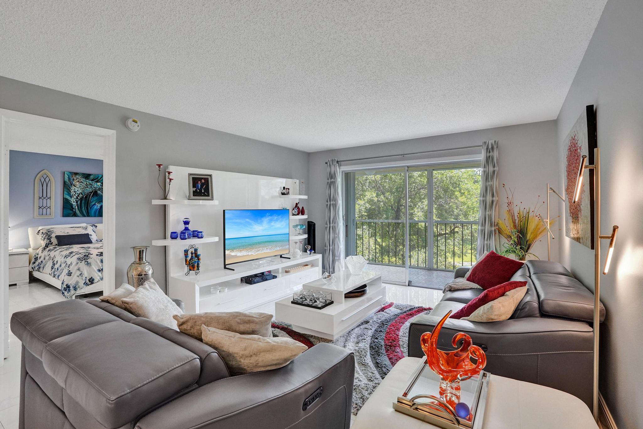 5860 NW 44th Street 314