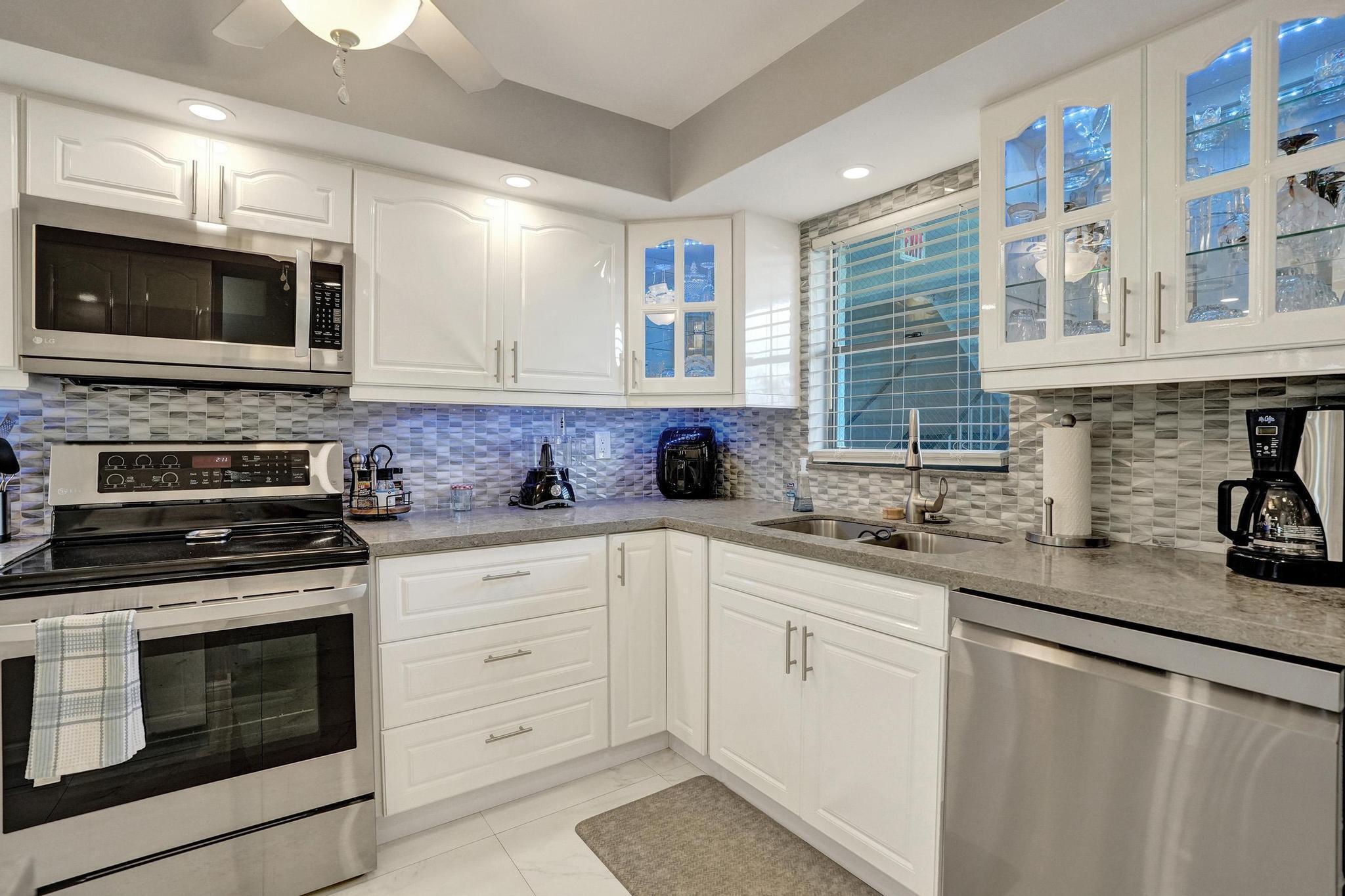 5860 NW 44th Street 314