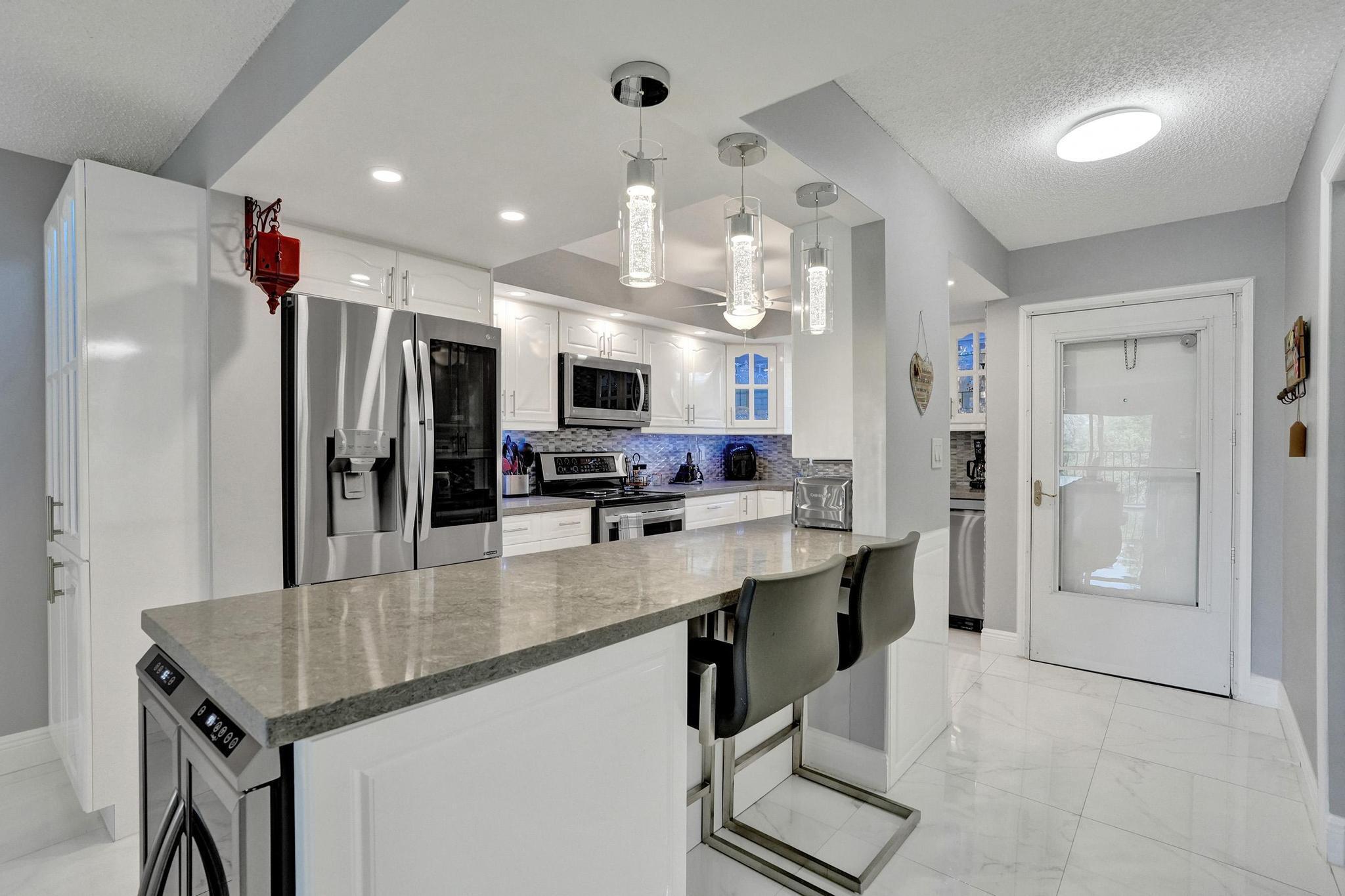 5860 NW 44th Street 314