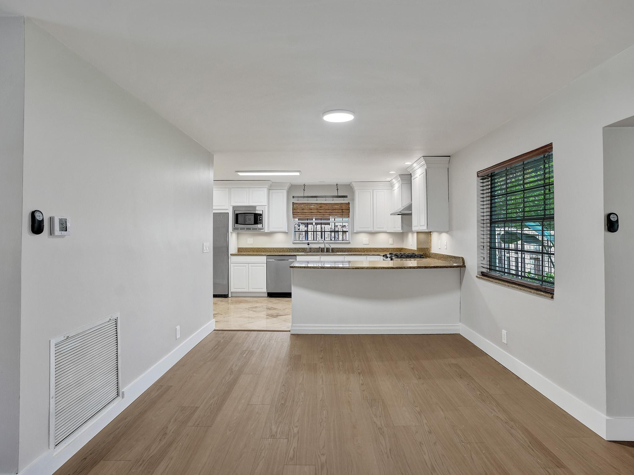 4440 NE 17th Terrace