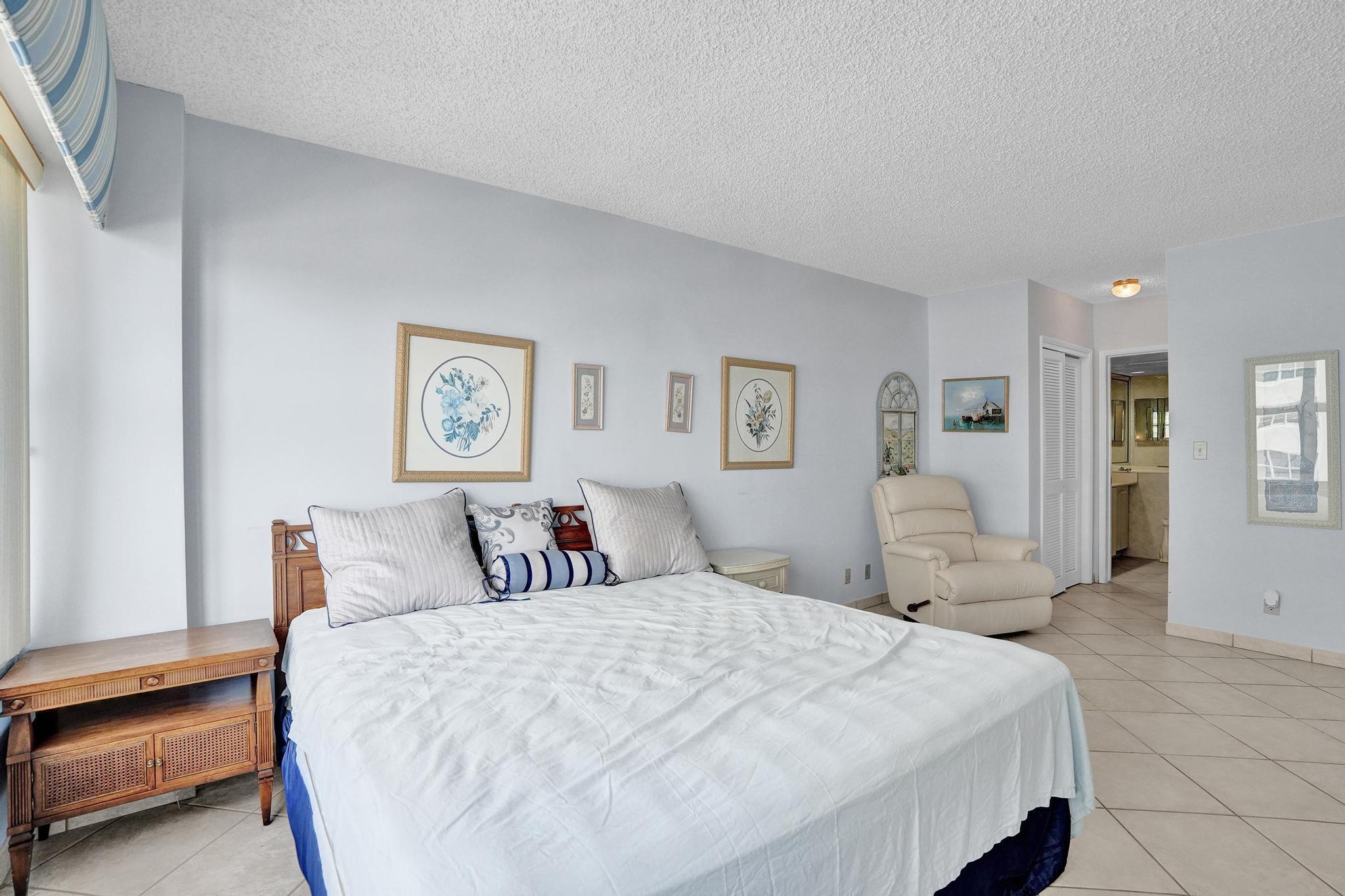 4010 Galt Ocean Drive 310