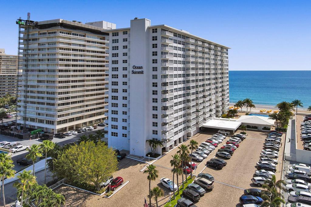 4010 Galt Ocean Drive 310