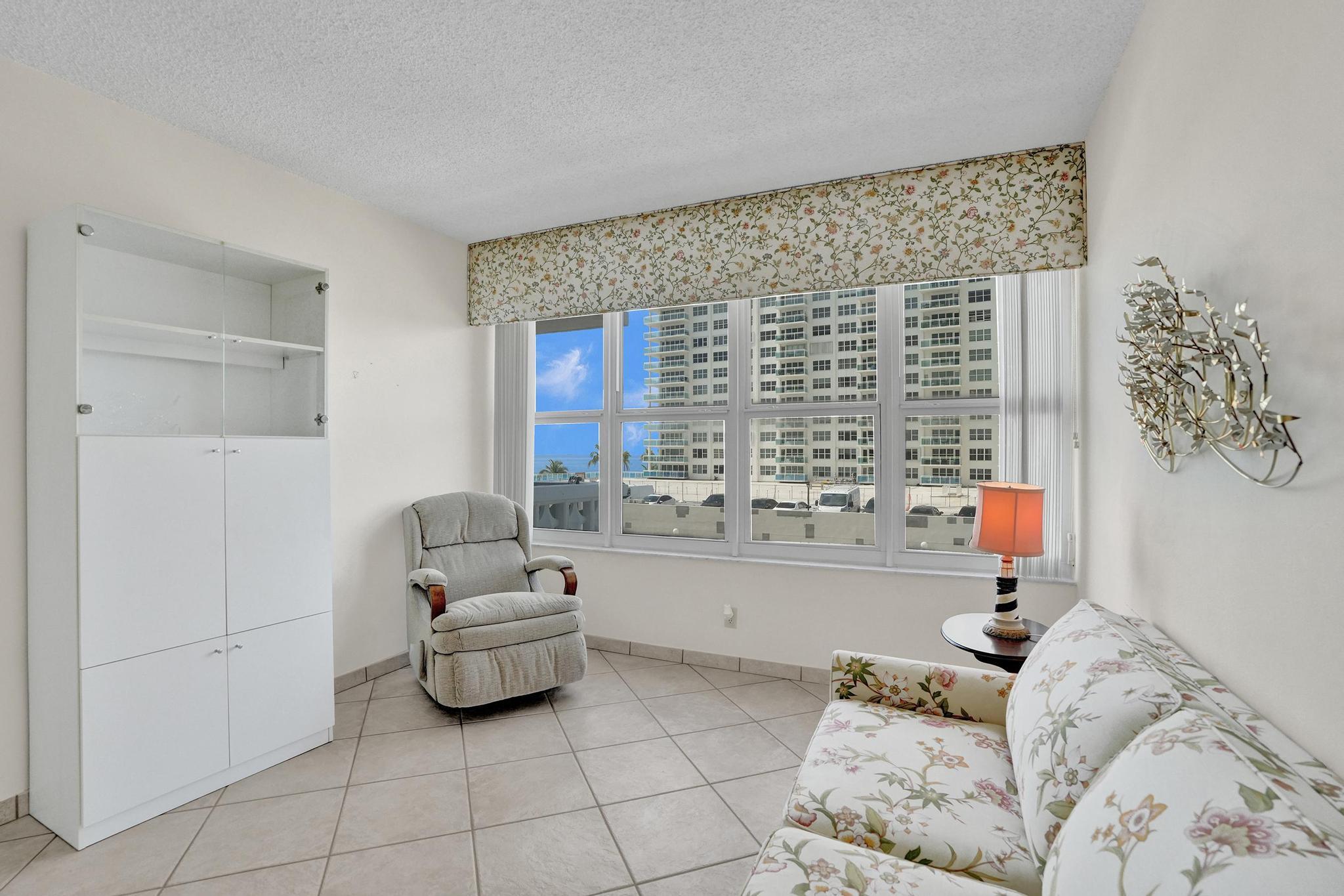 4010 Galt Ocean Drive 310