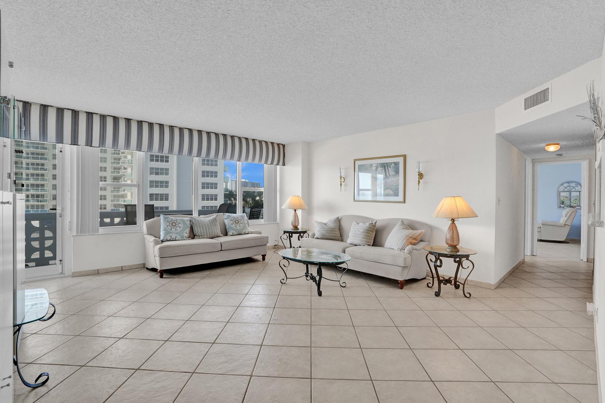 4010 Galt Ocean Drive 310