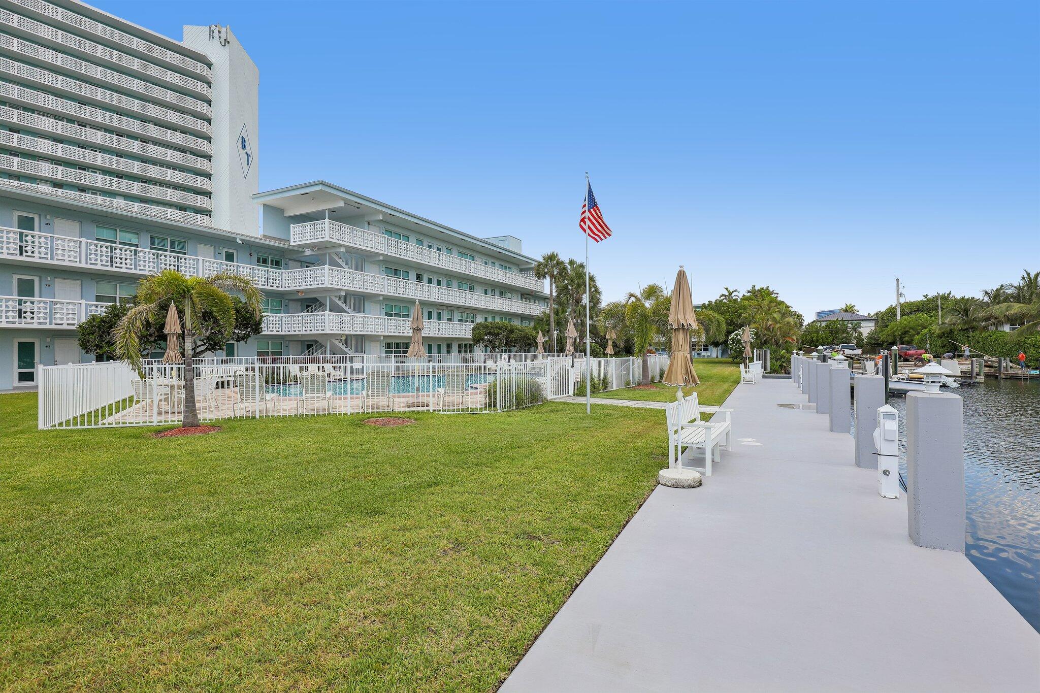 1850 S Ocean Drive 111