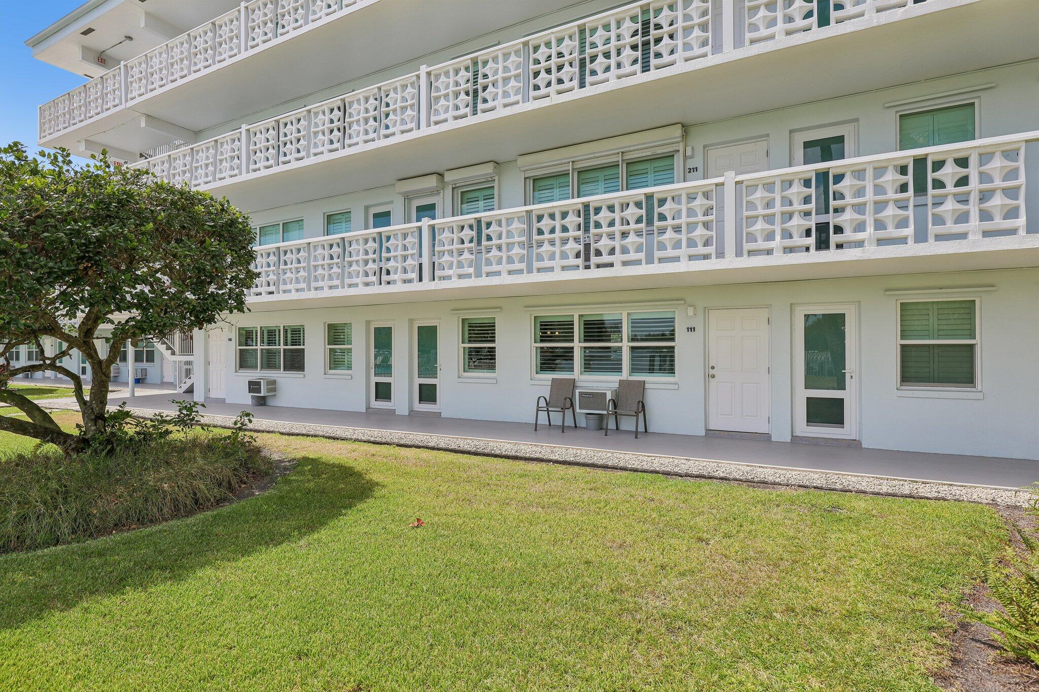 1850 S Ocean Drive 111