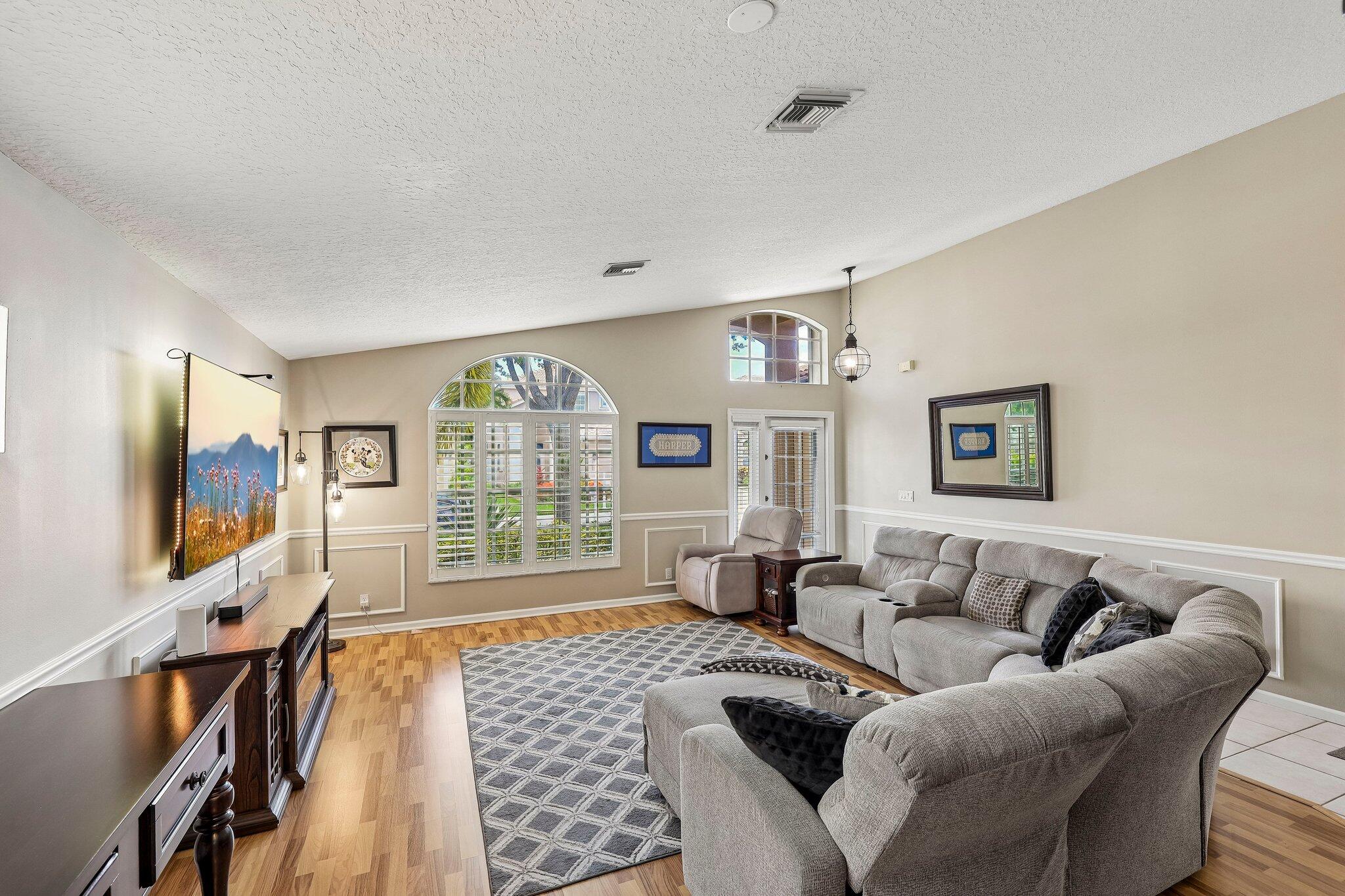 5258 NW 112th Terrace
