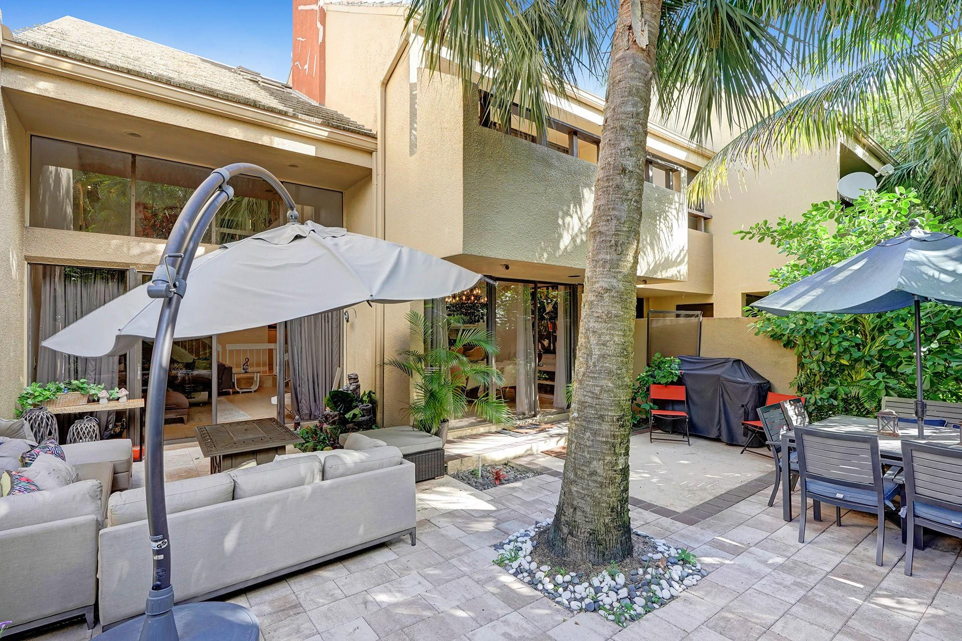 702 Saint Albans Drive 702