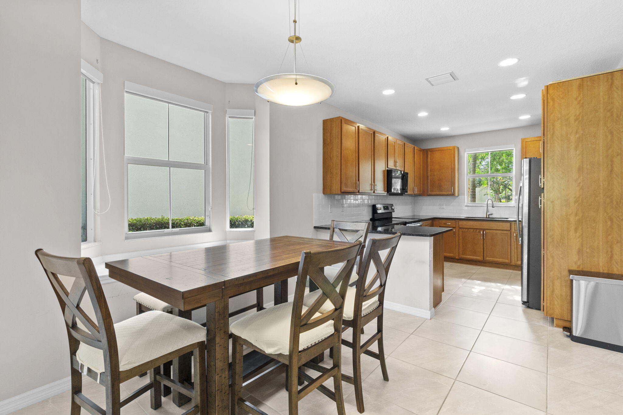 5319 Falcon Trail