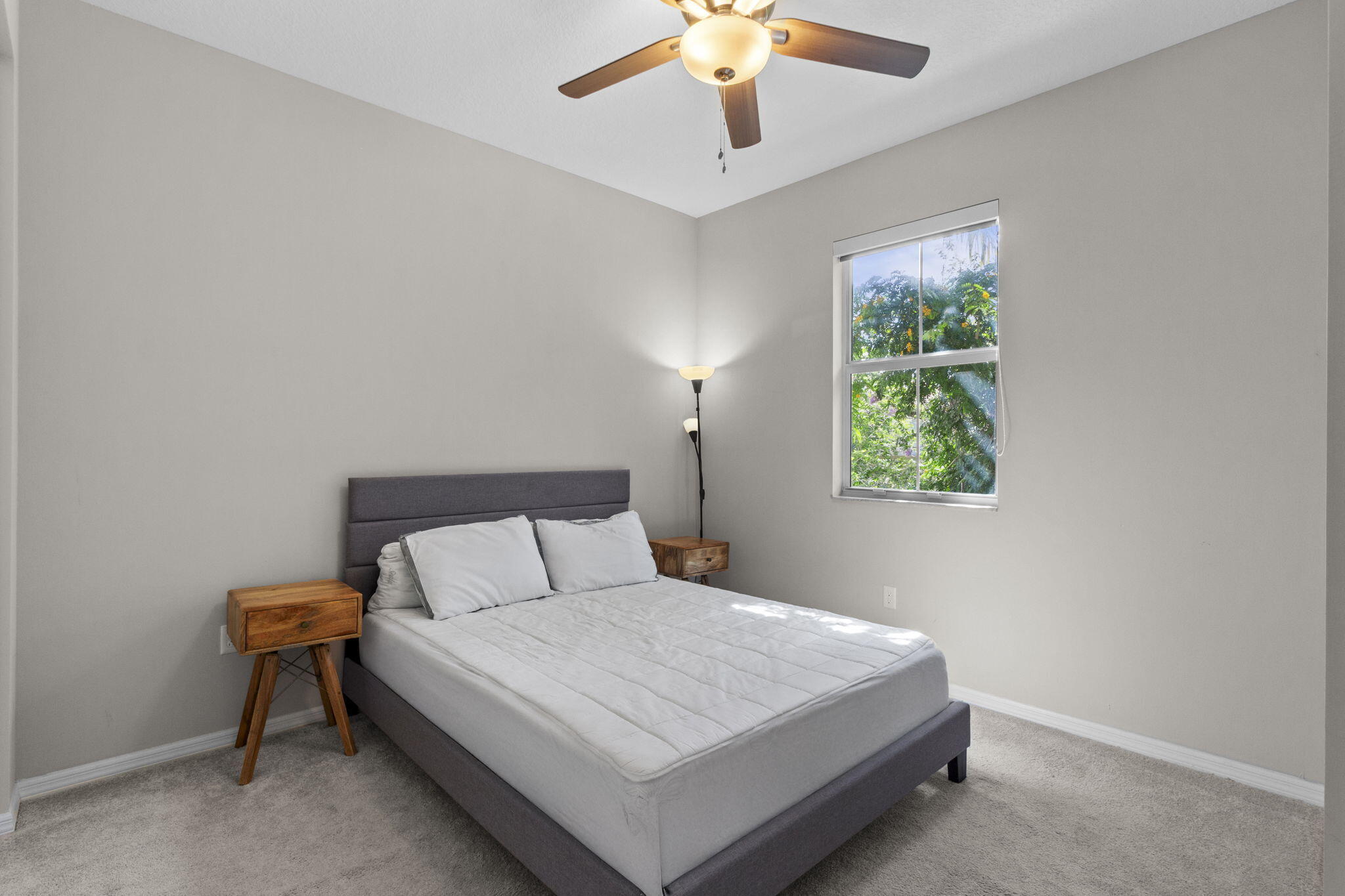 5319 Falcon Trail