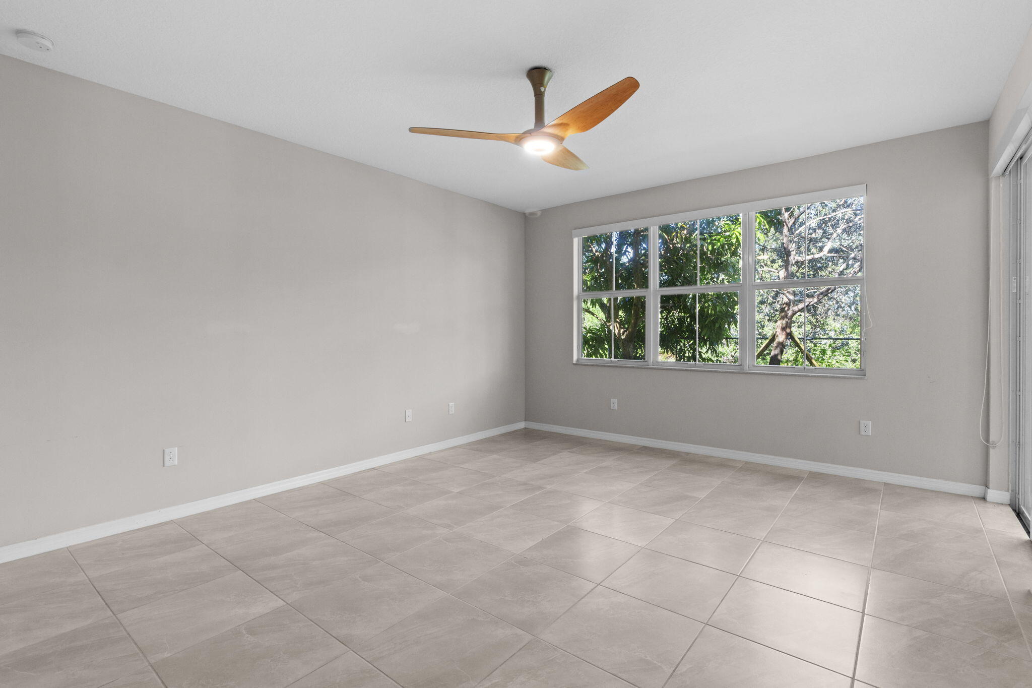 5319 Falcon Trail