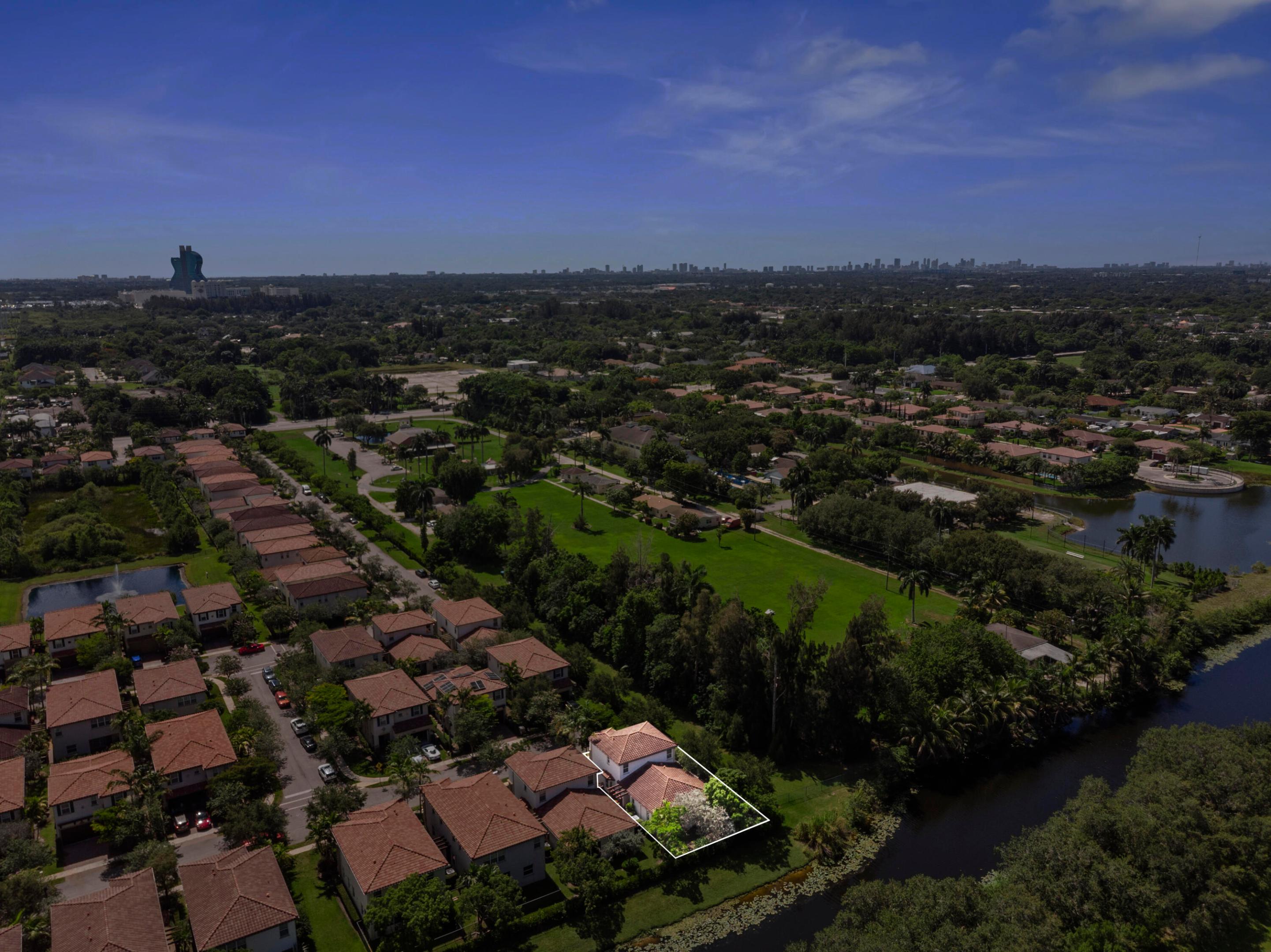 5319 Falcon Trail